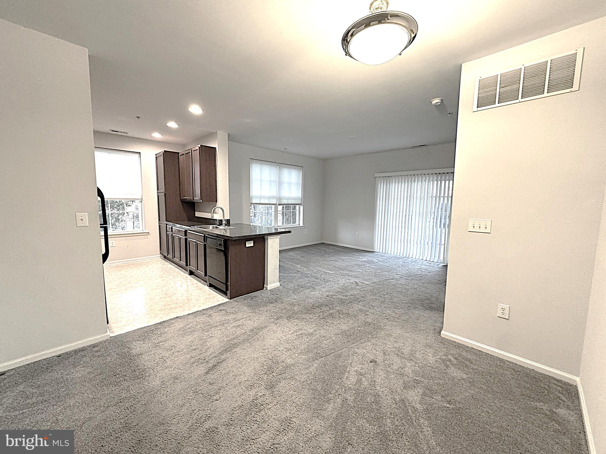 417 HIGHLAND ESTATES