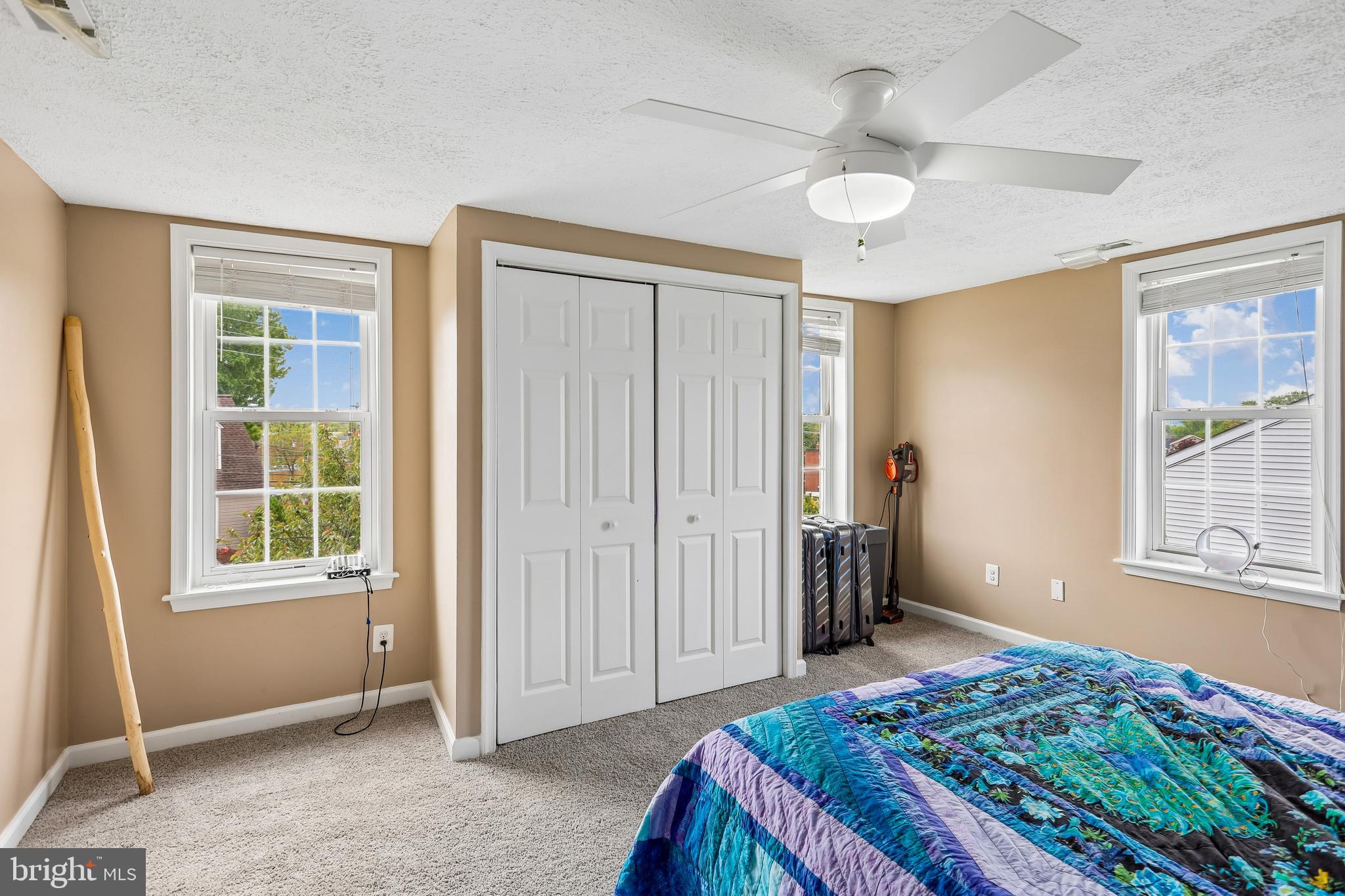 VIOLETVILLE - Residential