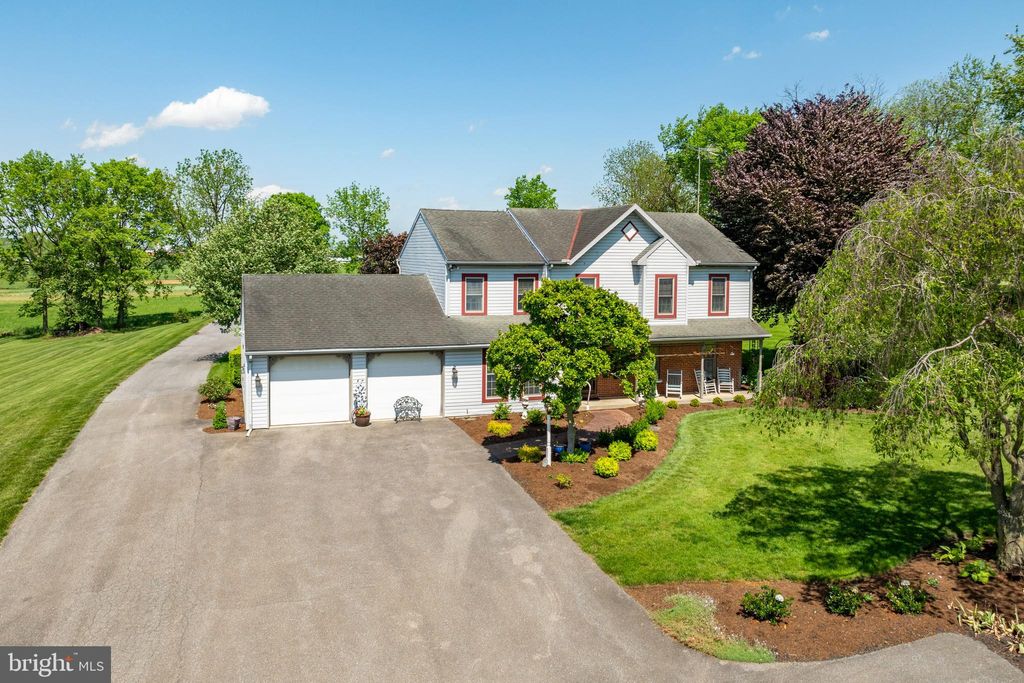 Photo of 2363 Stumptown Road, Lancaster, PA 17602 (MLS # PALA2053722)