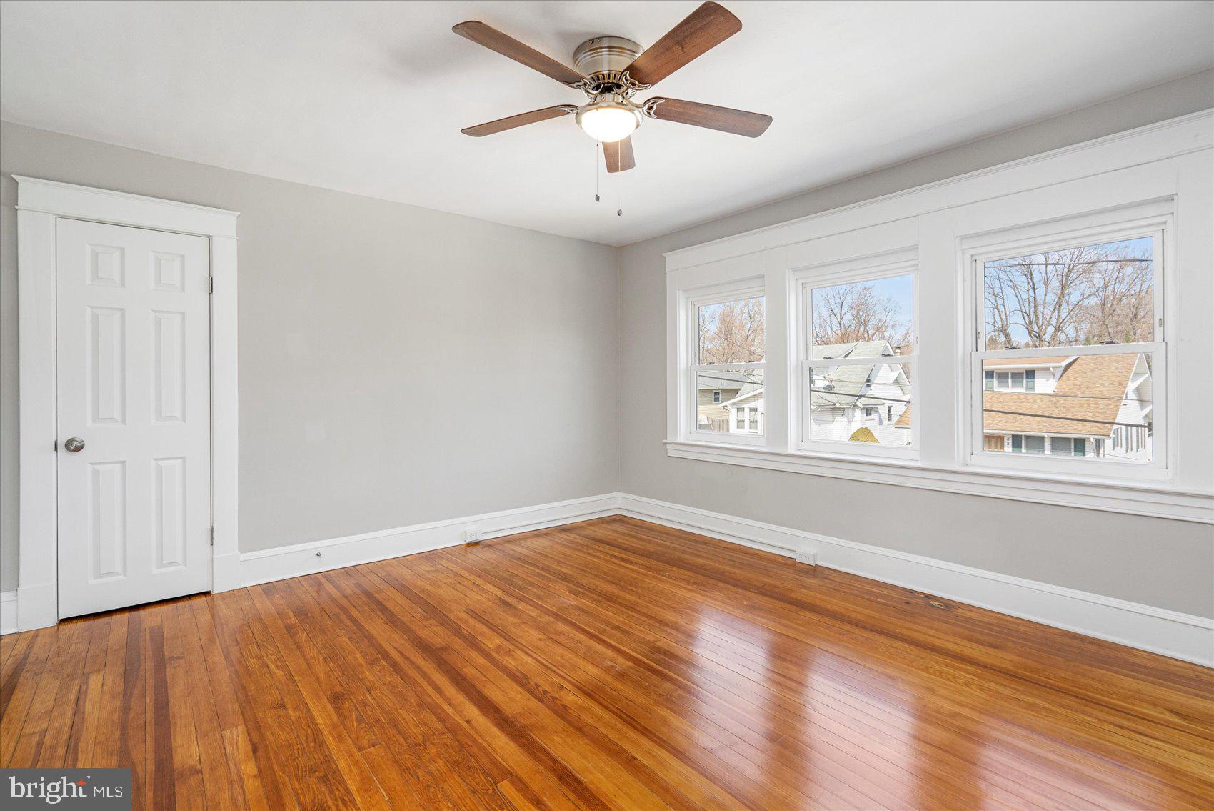 ROSEMONT - Residential