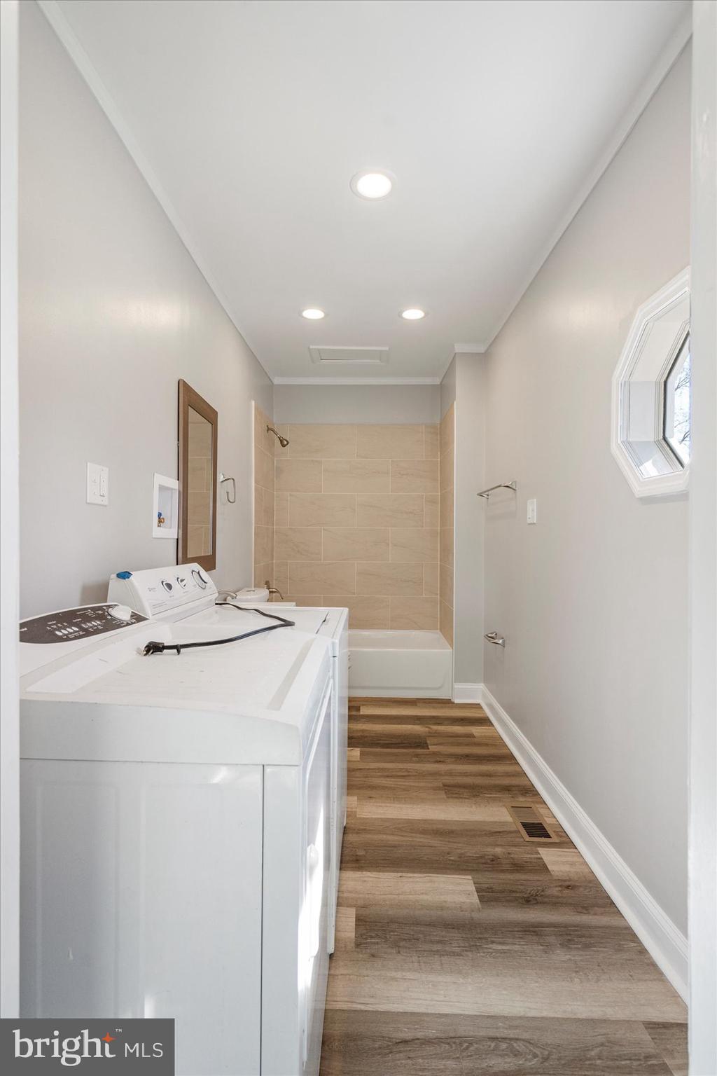 ROSEMONT - Residential