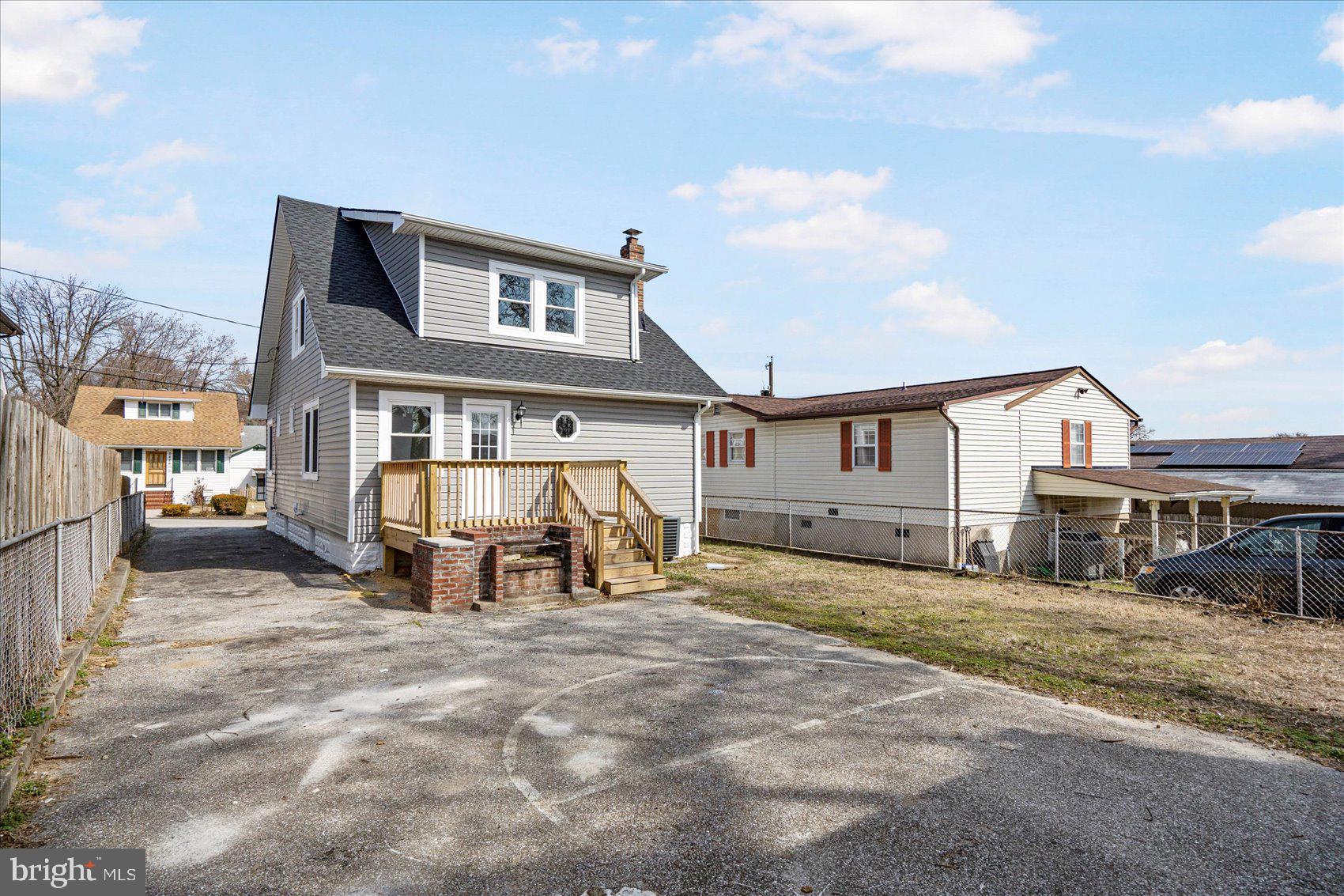 ROSEMONT - Residential