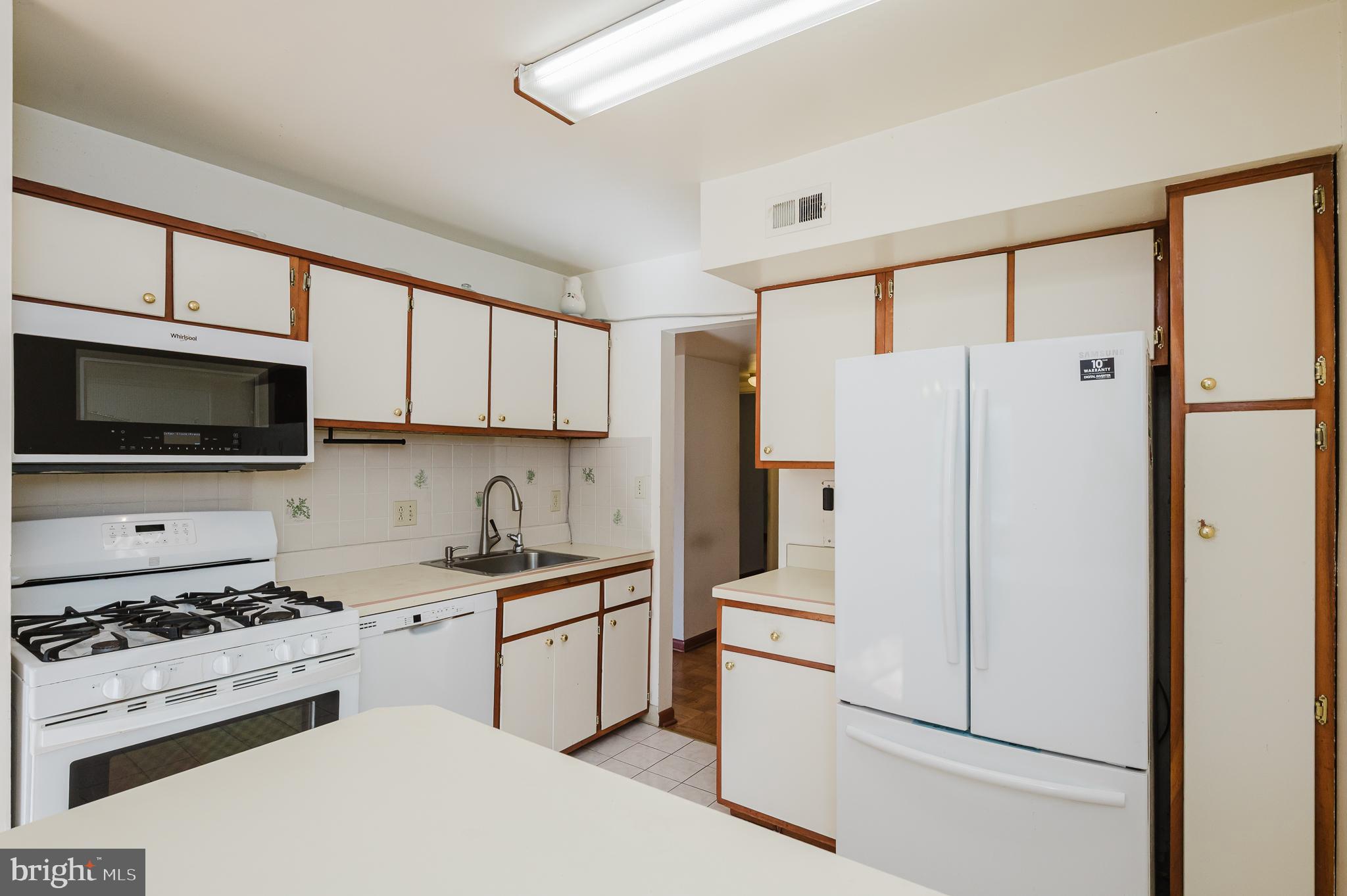 5005 GREEN MOUNTAIN CIRCLE 4