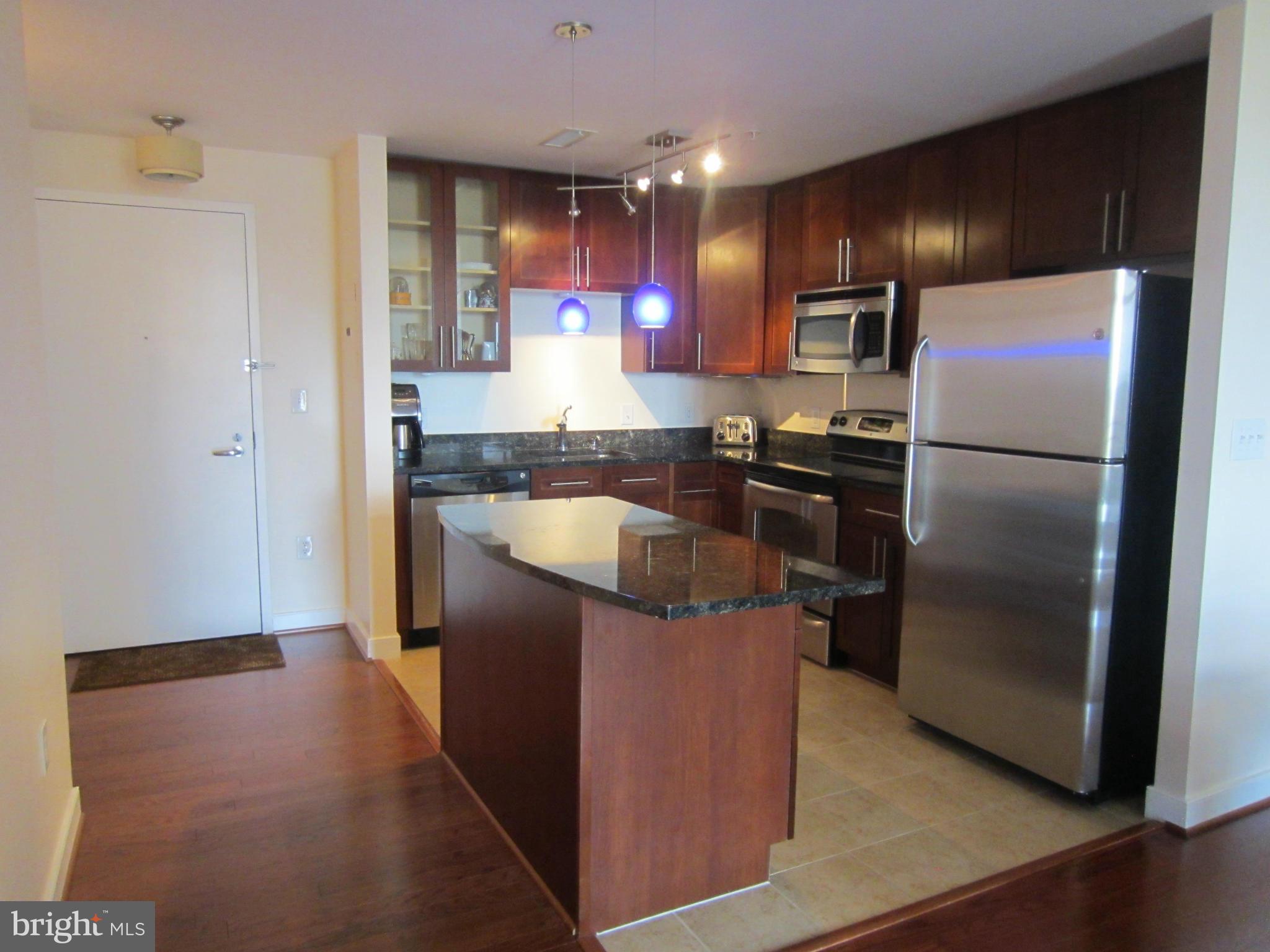 ONE NATIONAL HARBOR CONDOMINIUM - Residential Lease