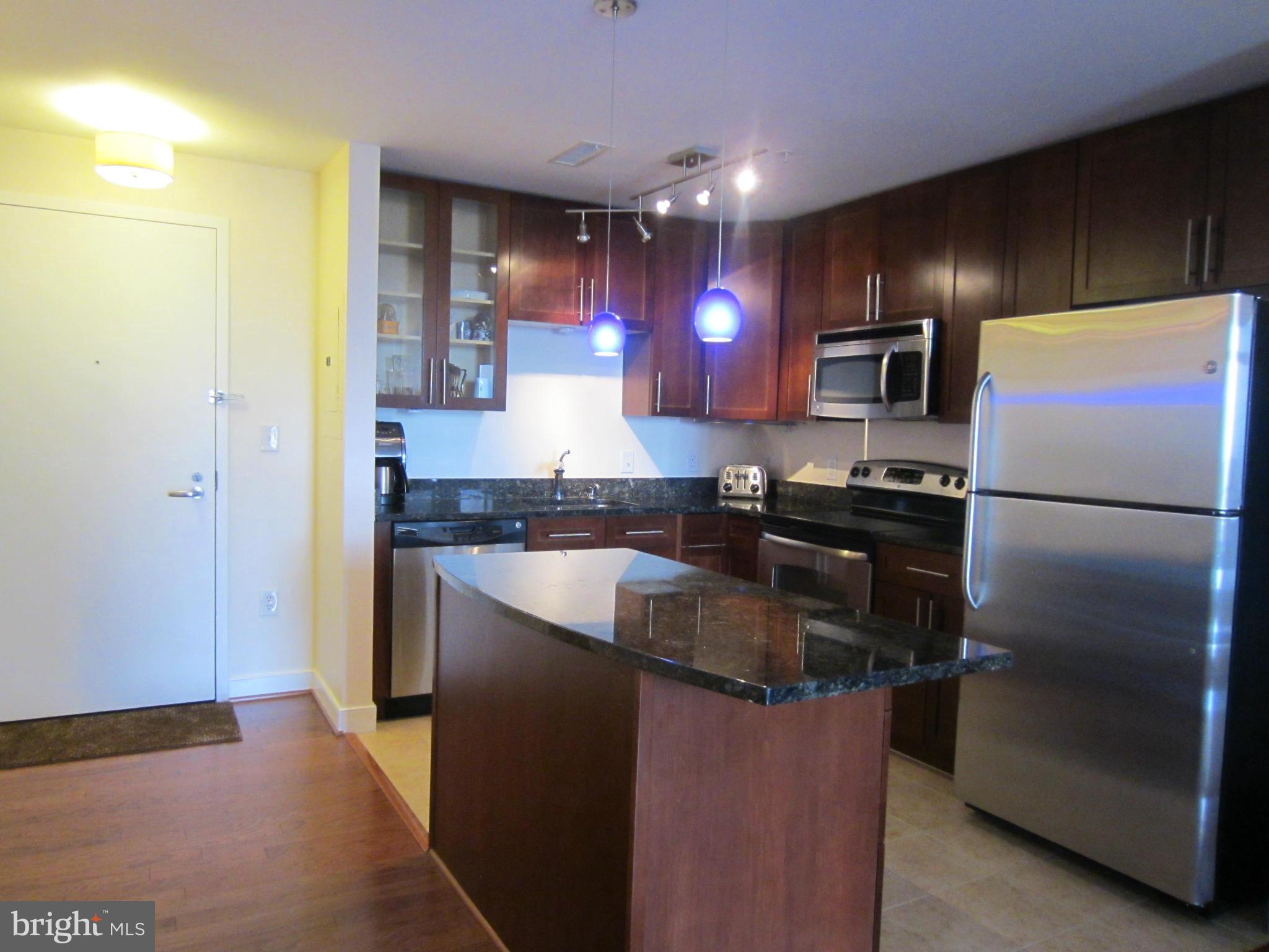 ONE NATIONAL HARBOR CONDOMINIUM - Residential Lease