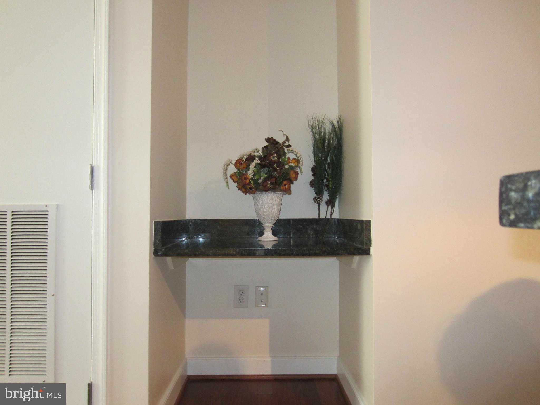 ONE NATIONAL HARBOR CONDOMINIUM - Residential Lease