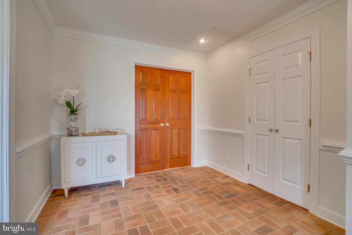 BOSCOBEL ESTATES - Residential