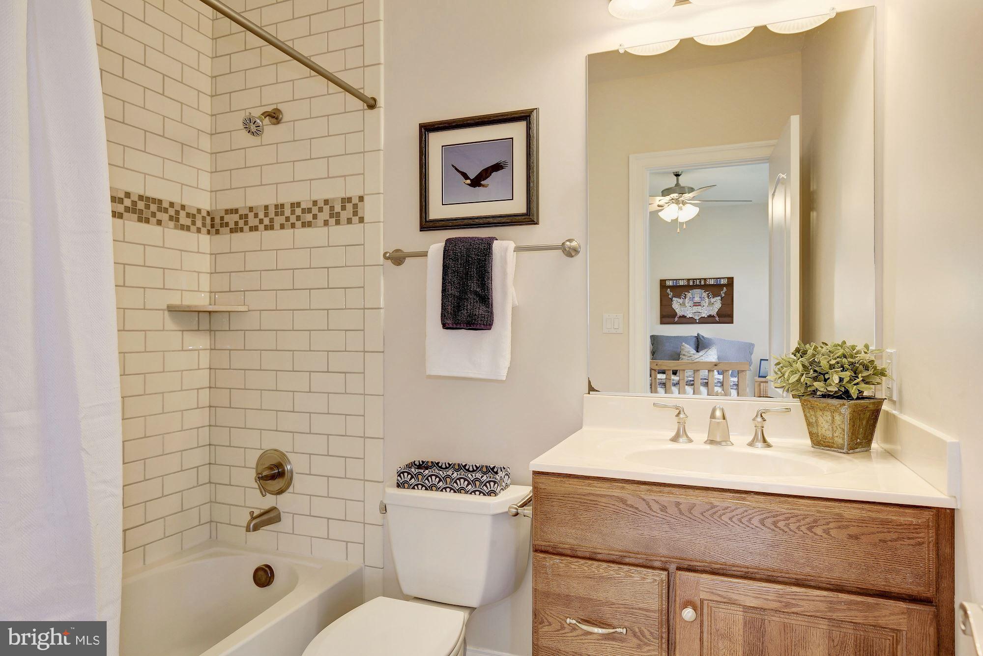 KENTSDALE ESTATES - Residential