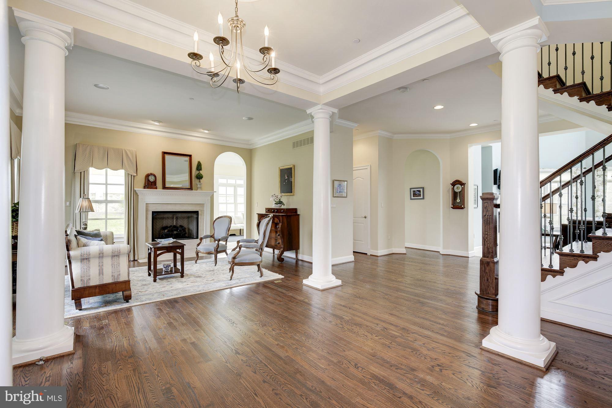 KENTSDALE ESTATES - Residential