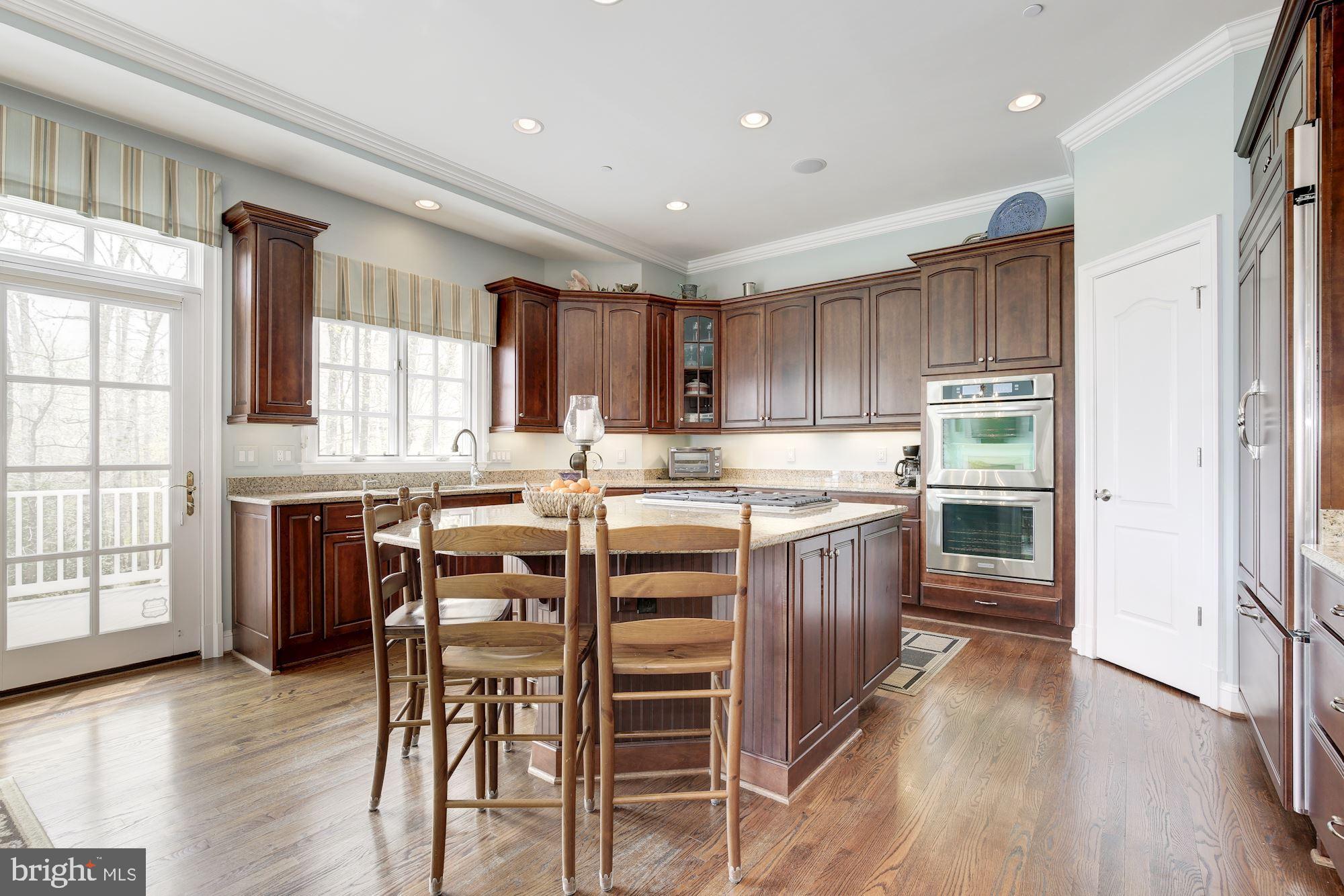 KENTSDALE ESTATES - Residential