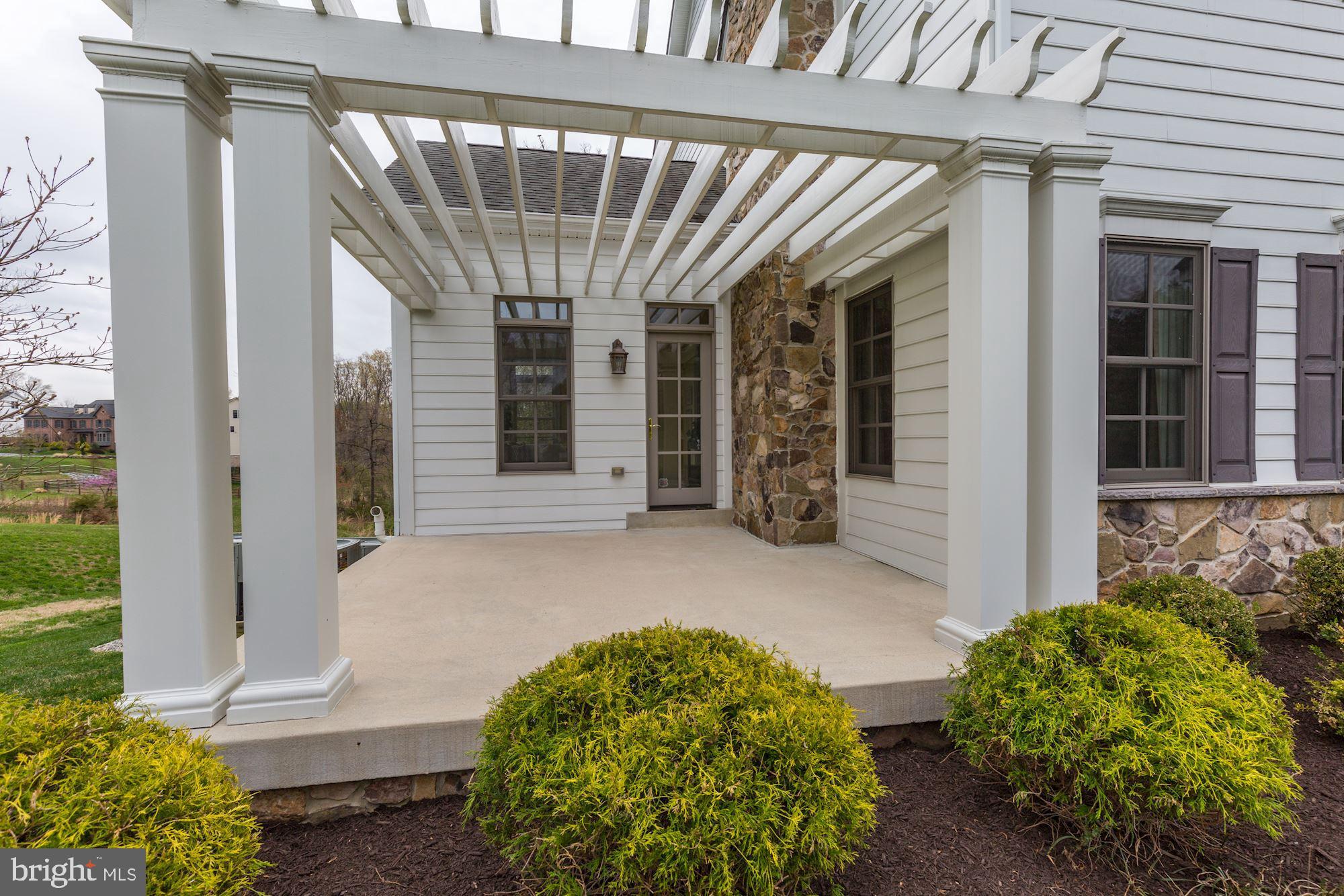 KENTSDALE ESTATES - Residential