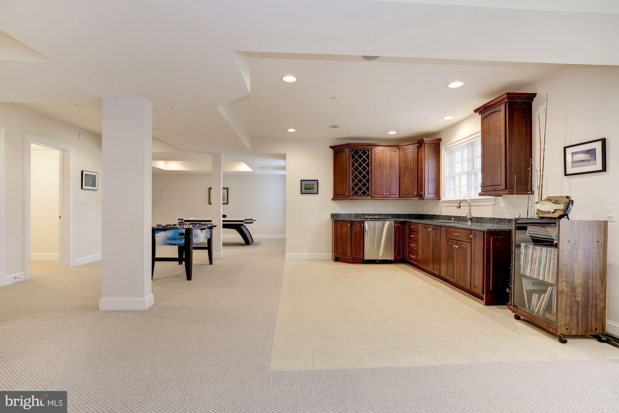 KENTSDALE ESTATES - Residential