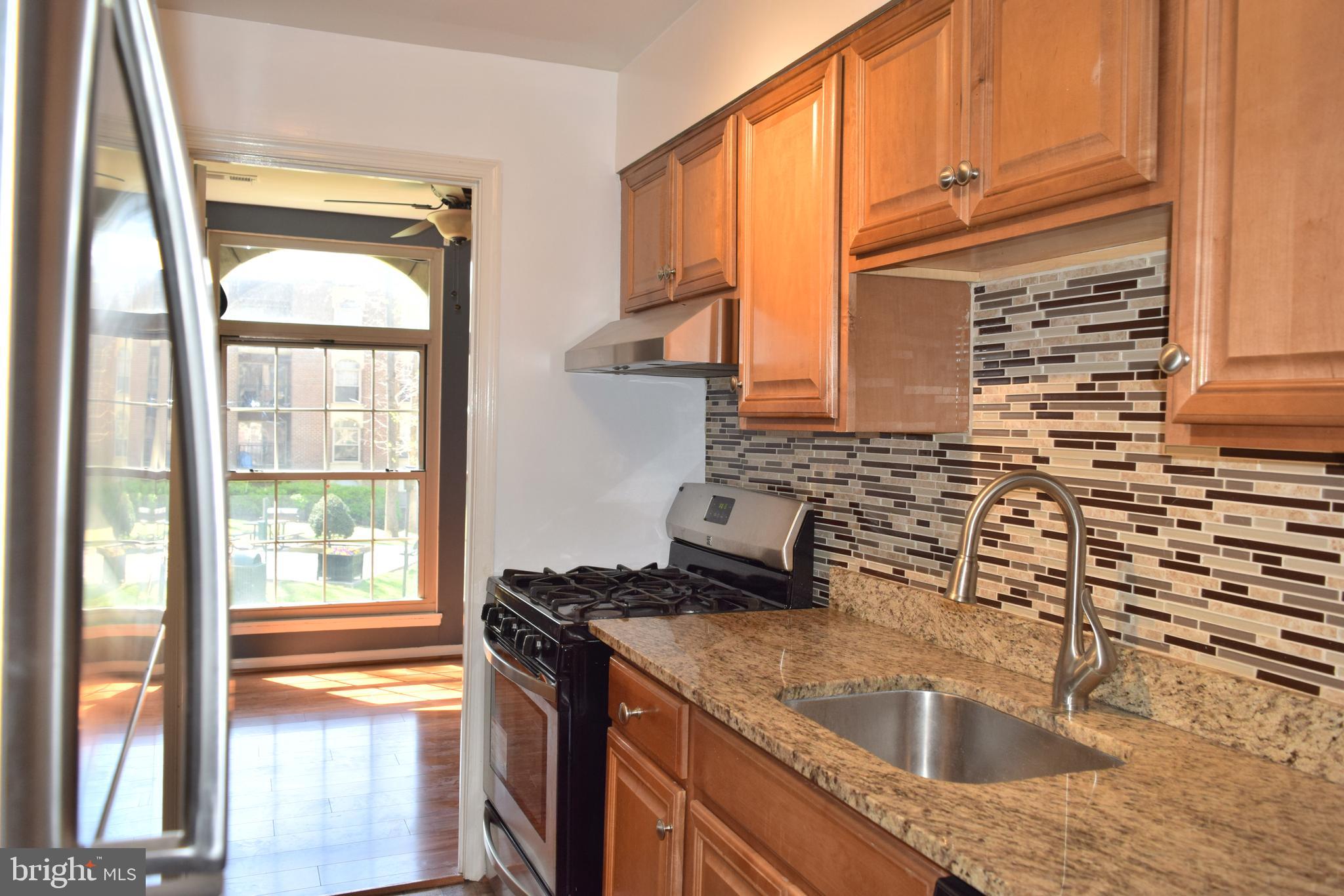 WOODBURN VILLAGE - Residential Lease