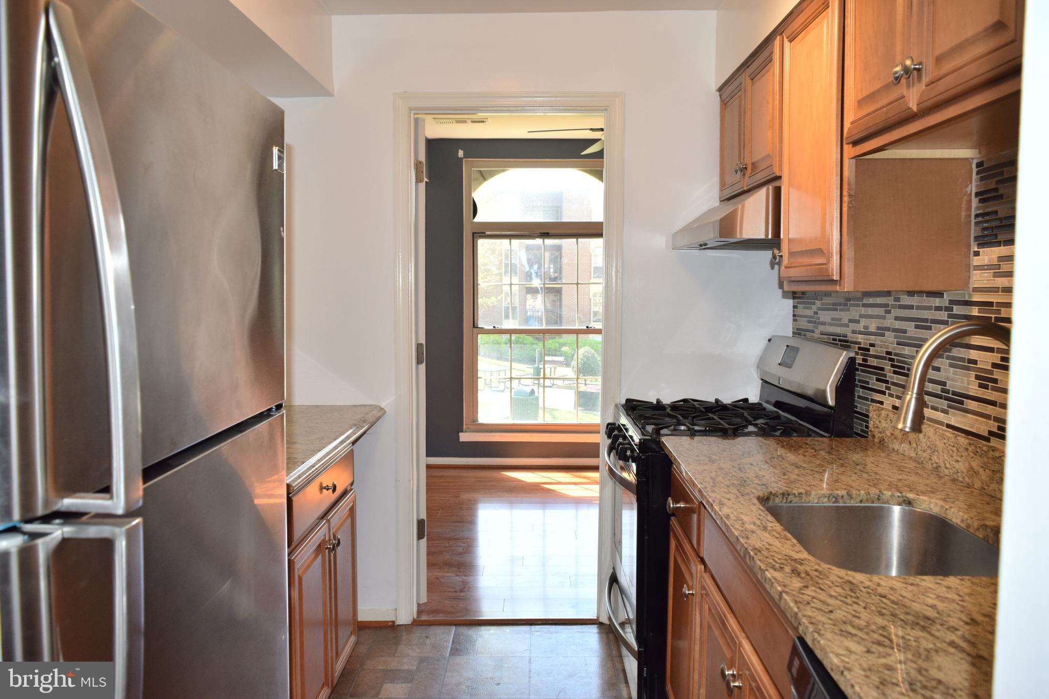 WOODBURN VILLAGE - Residential Lease