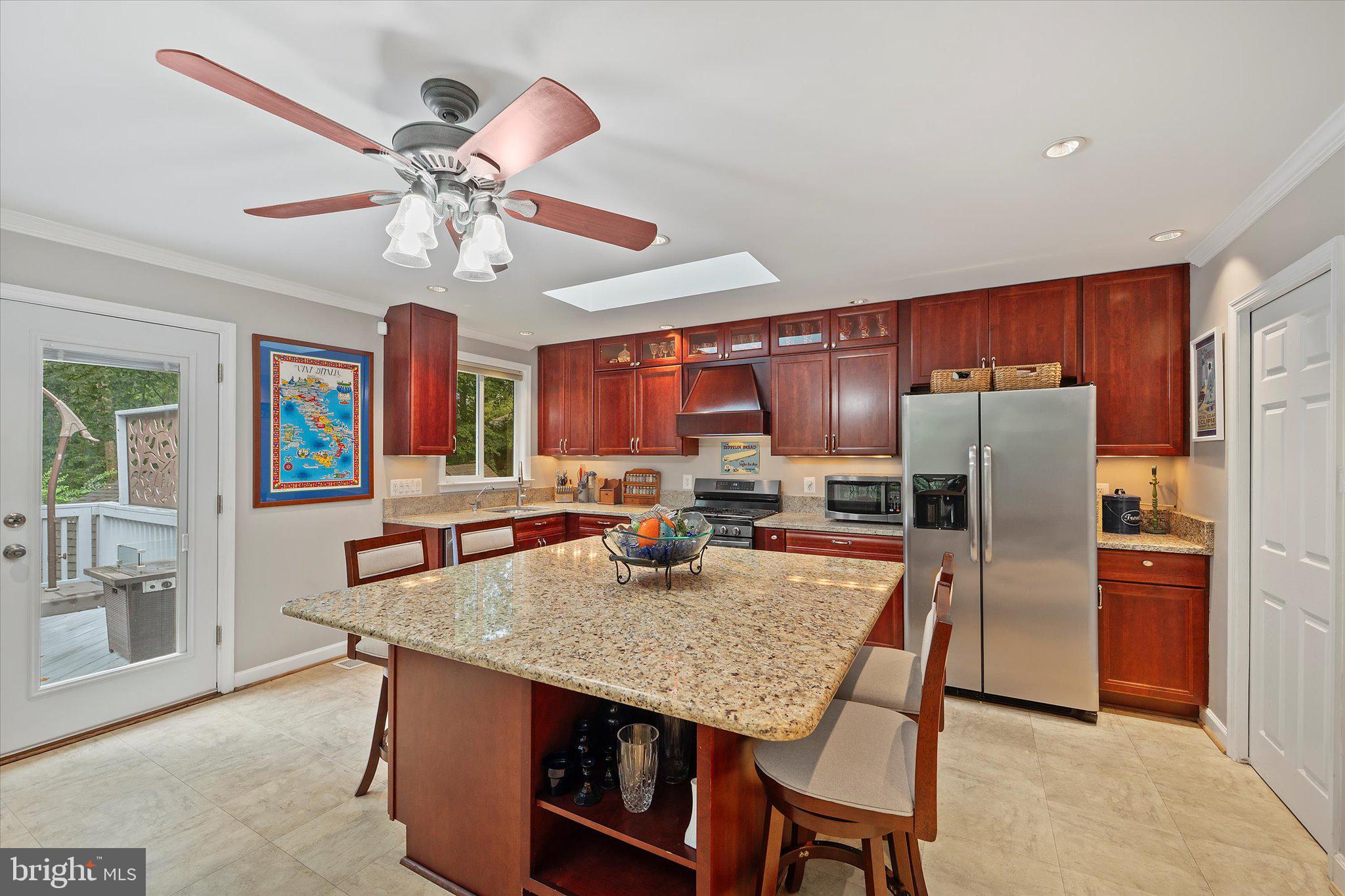 12208 CAPTAINS COURT