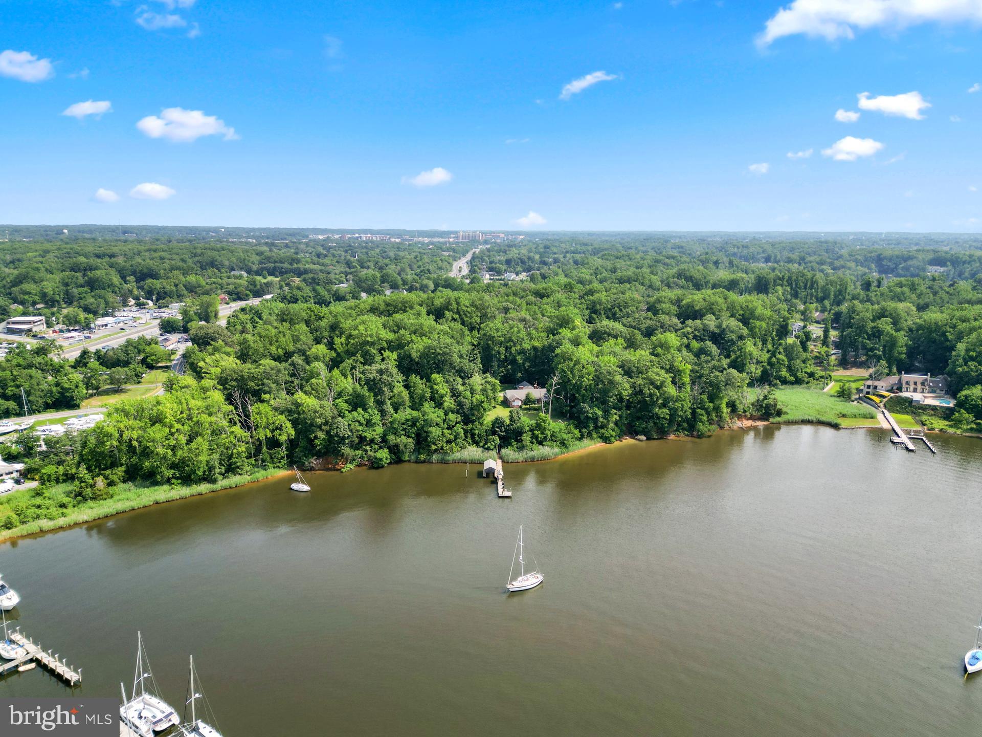 27 OLD SOUTH RIVER ROAD