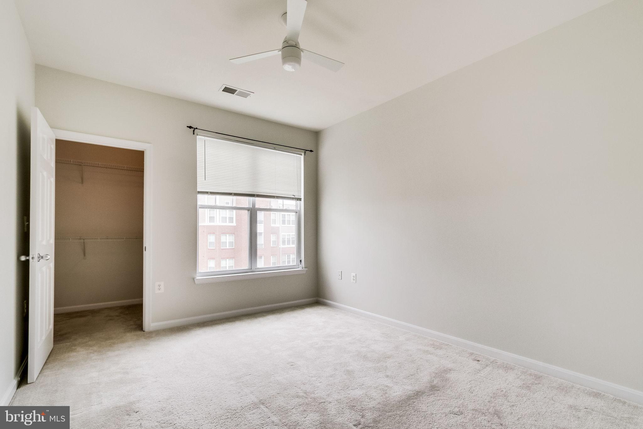 FAIRFAX RIDGE - Residential