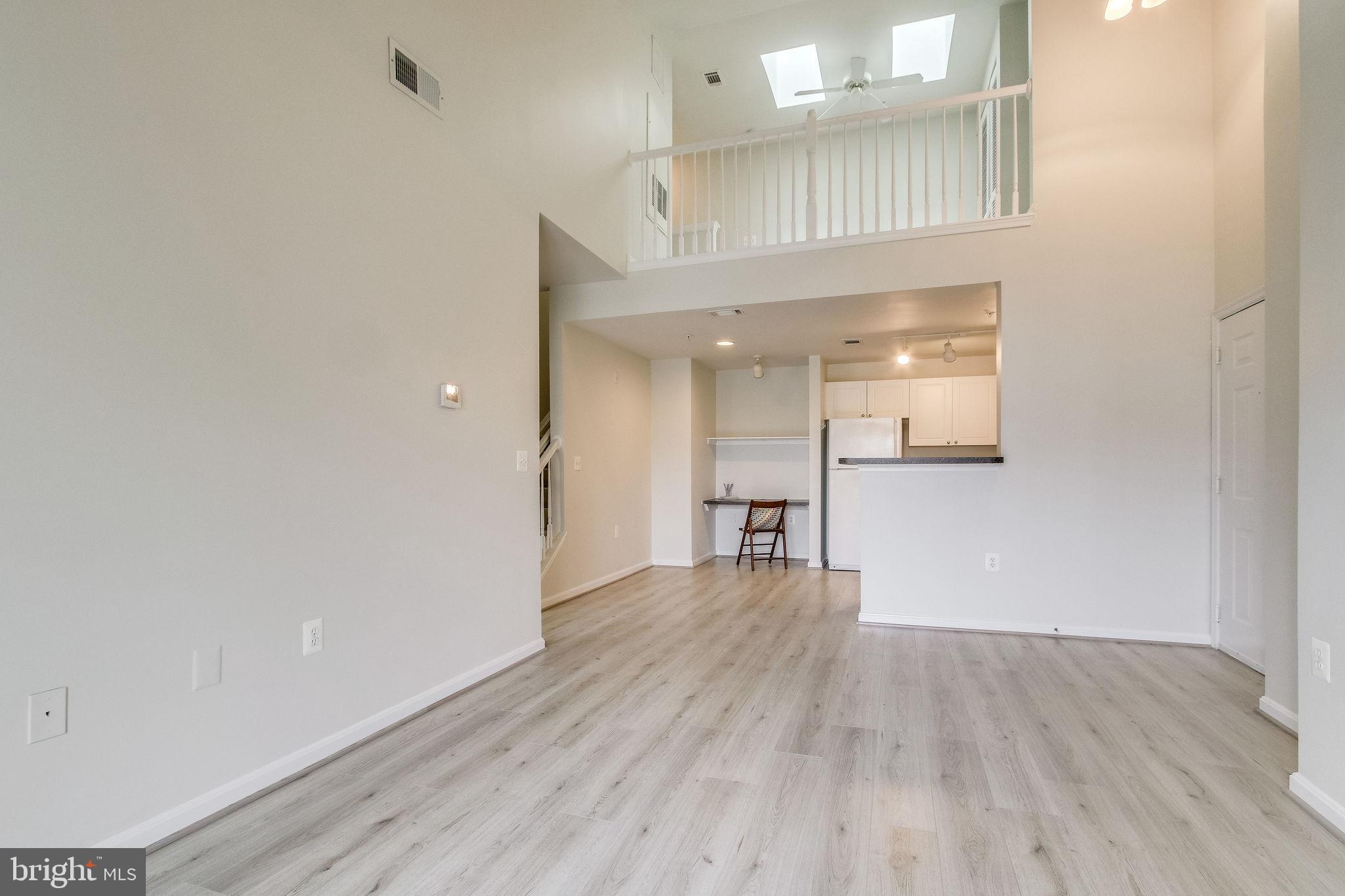 FAIRFAX RIDGE - Residential