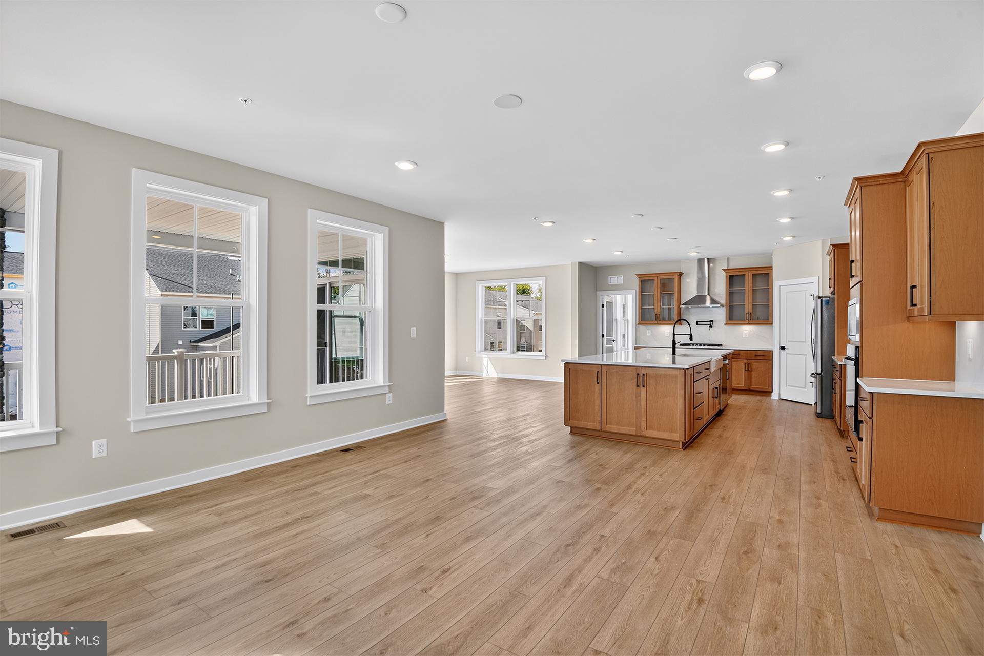 407 MEADOW CREEK DRIVE