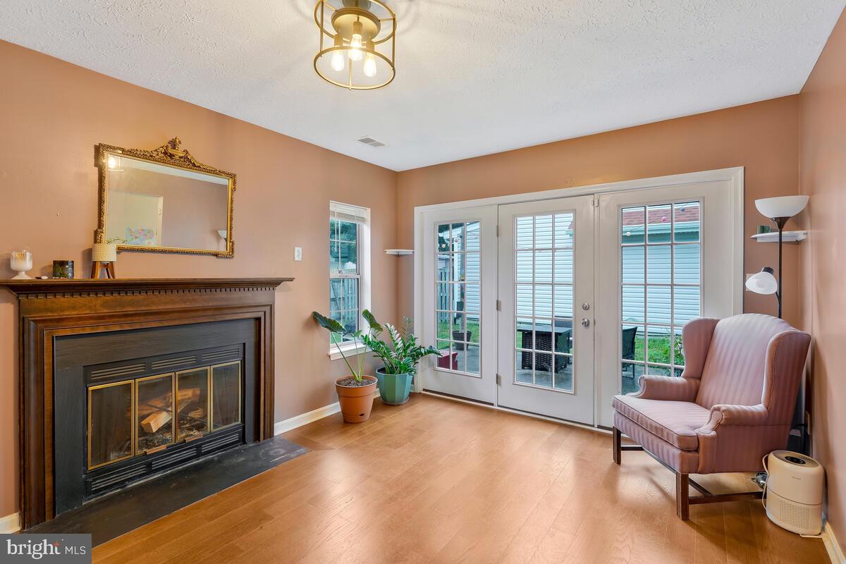 HAMPSHIRE - Residential