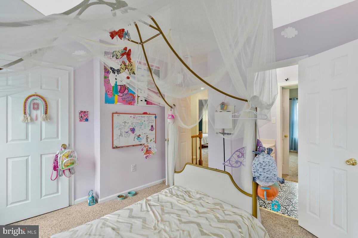 HAMPSHIRE - Residential