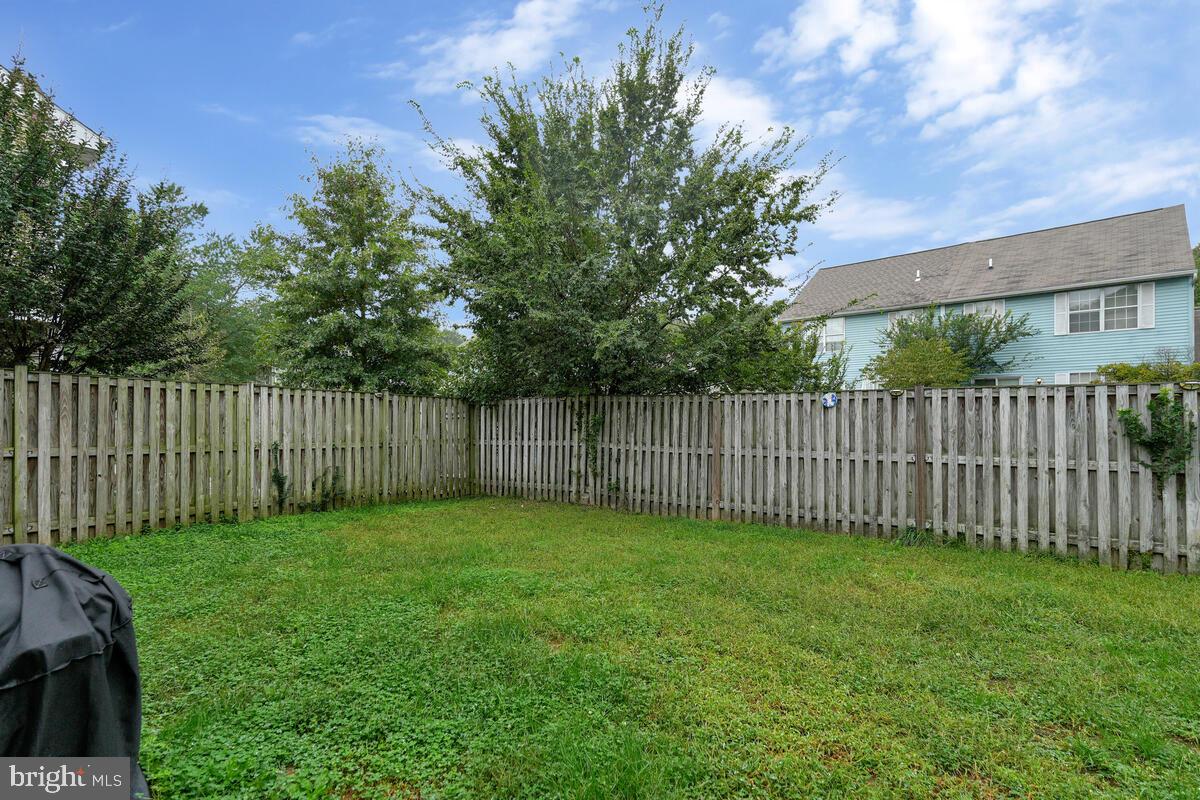 HAMPSHIRE - Residential