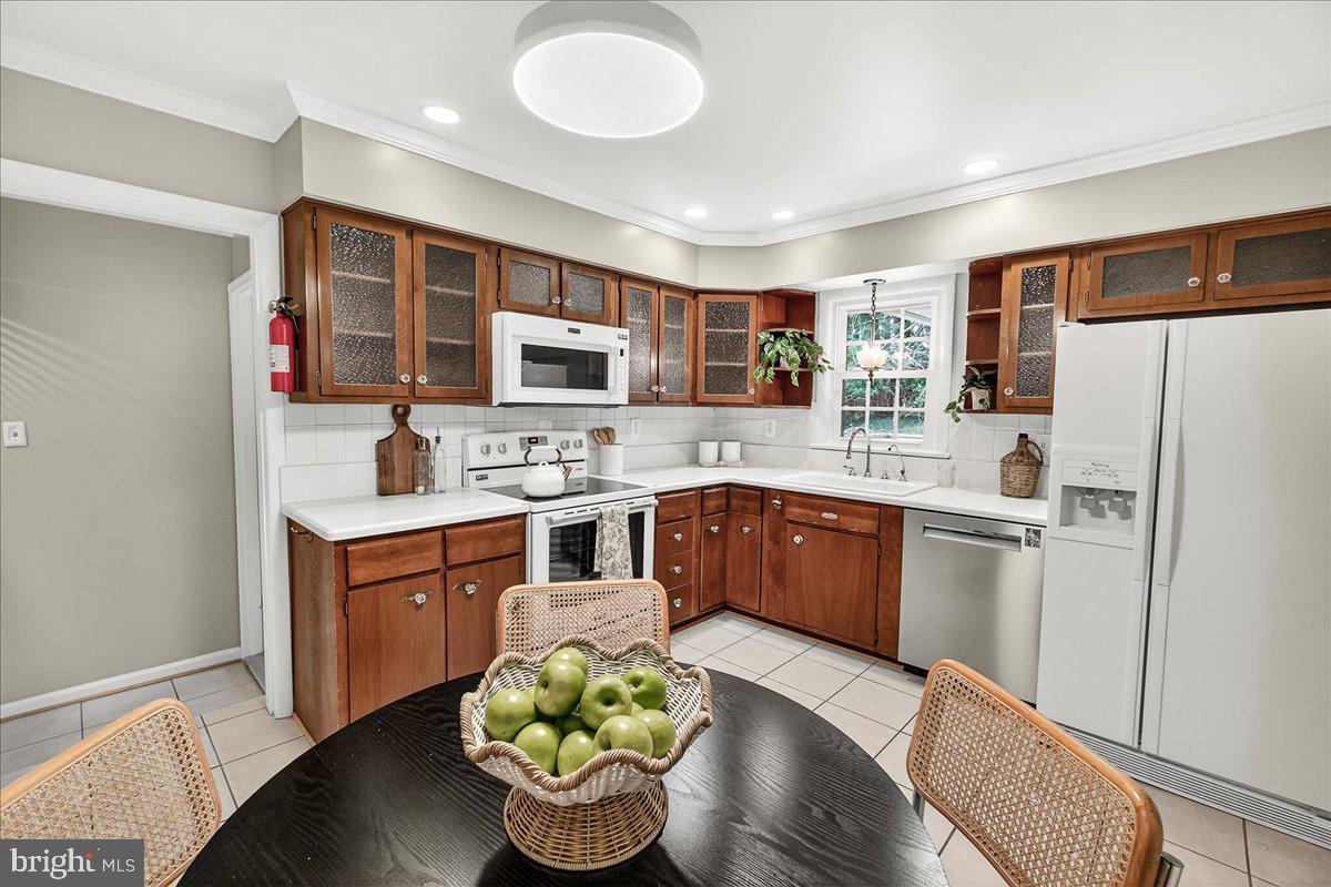 PEACH ORCHARD HEIGHTS - Residential