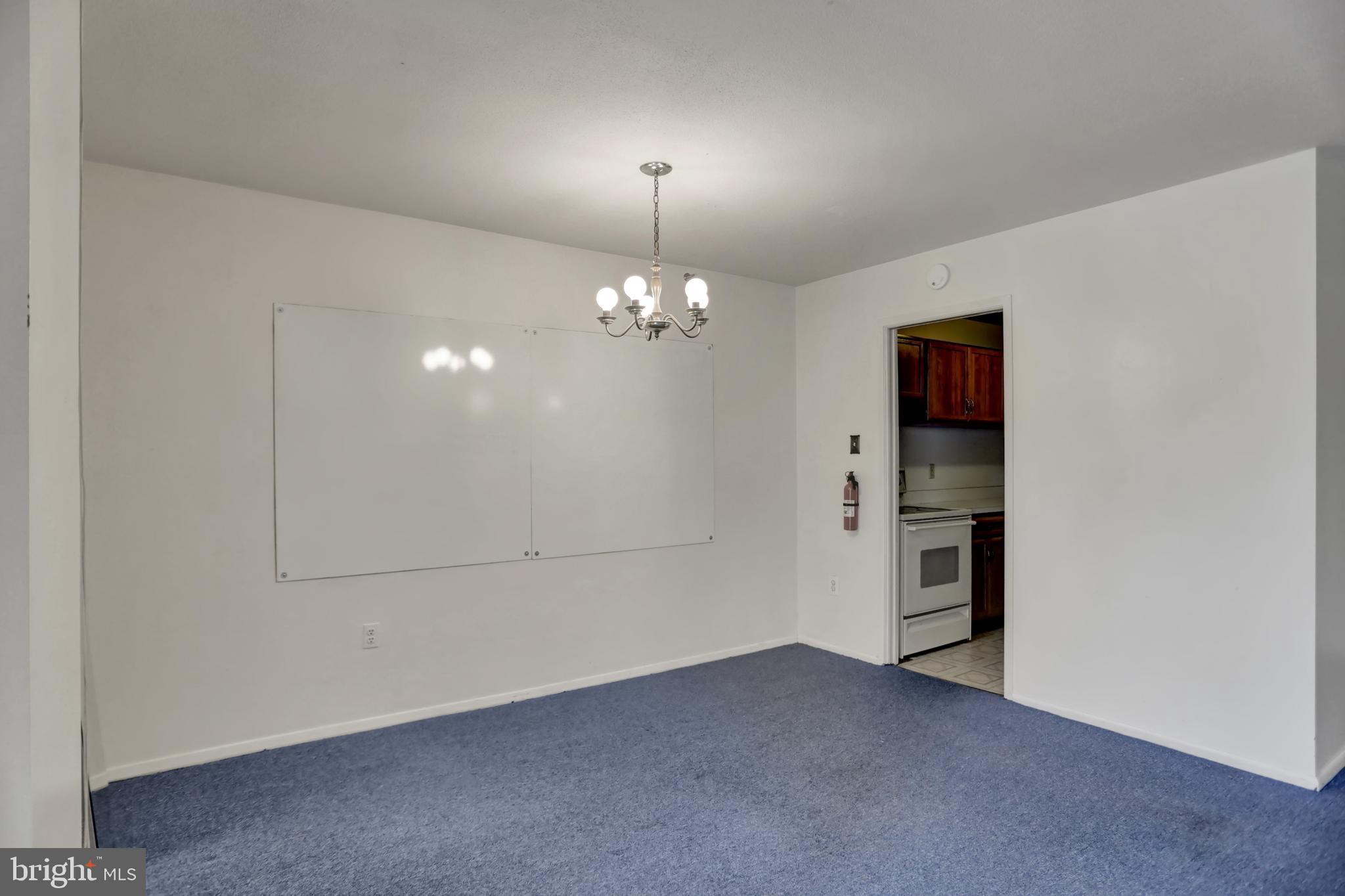 UNIVERSITY ONE CONDOMINIUMS - Residential