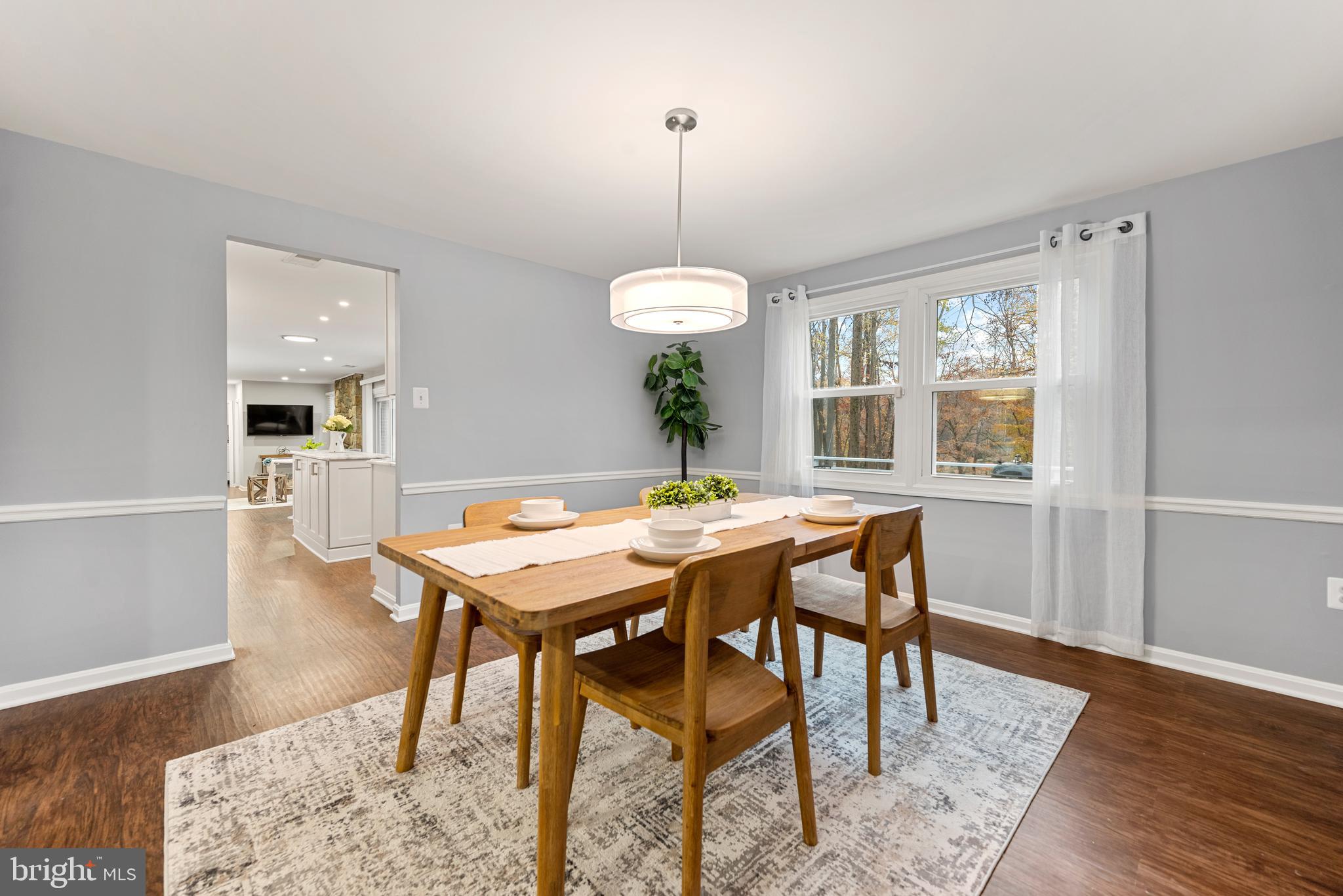 FORT WASHINGTON - Residential