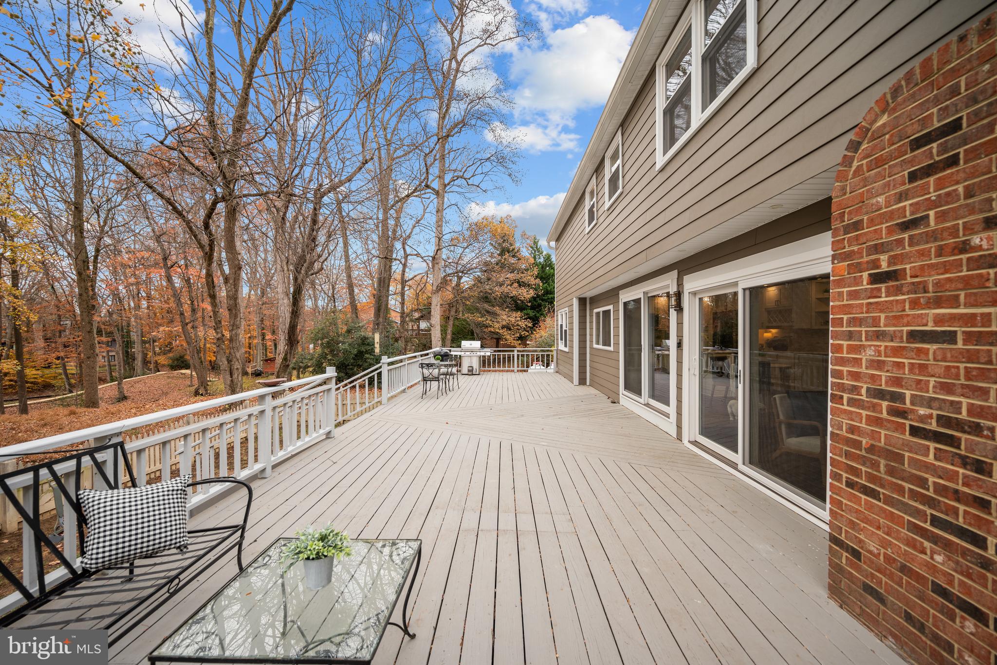 FORT WASHINGTON - Residential