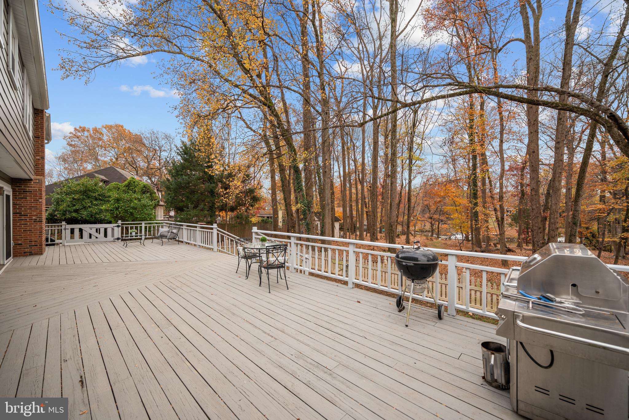 FORT WASHINGTON - Residential