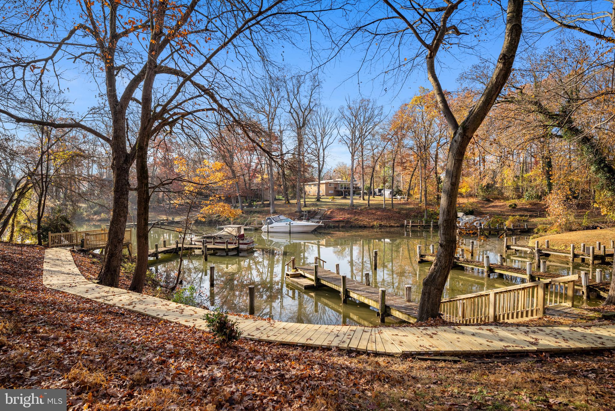 FORT WASHINGTON - Residential