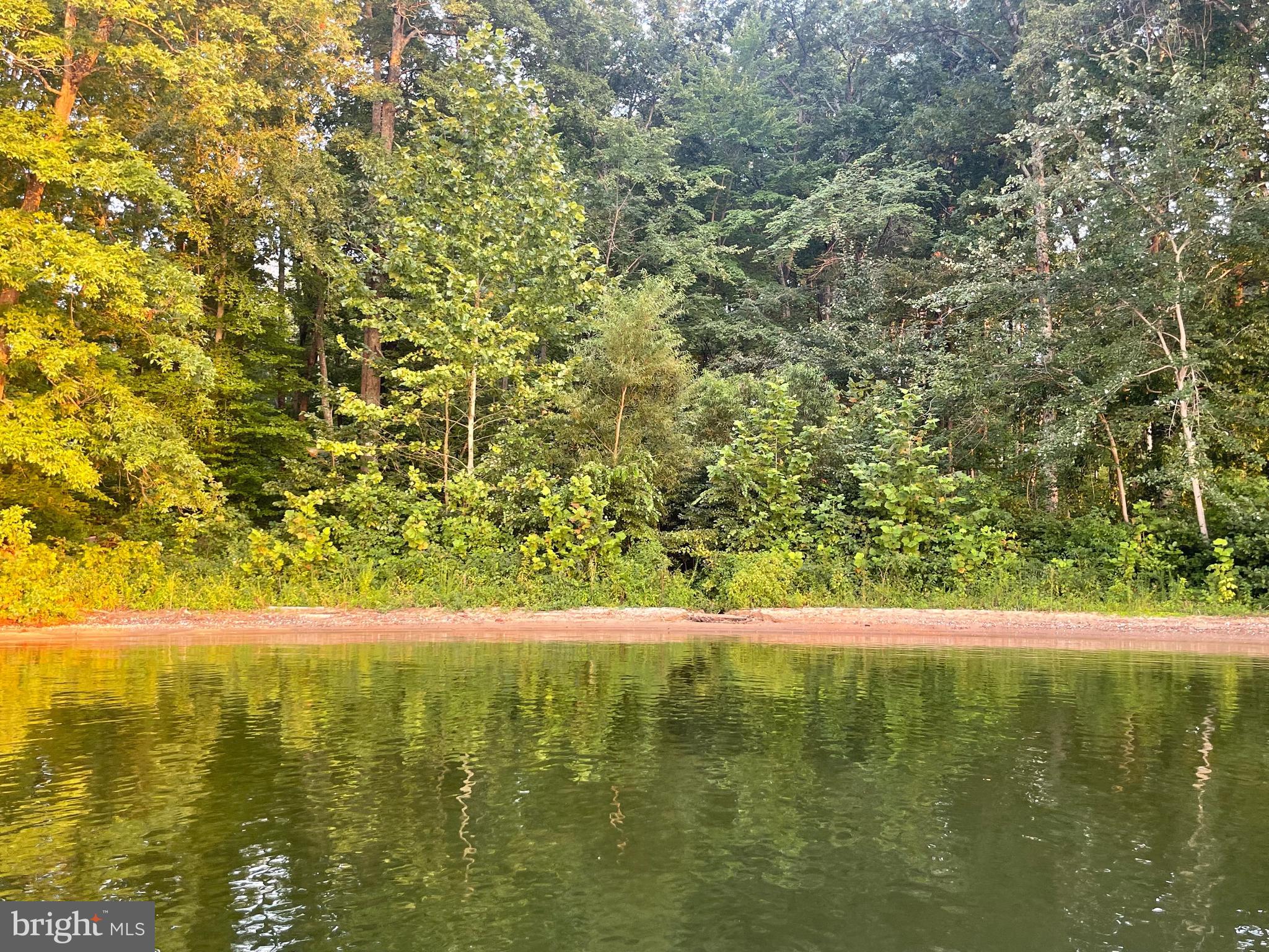 LIGHTHOUSE POINT - Residential