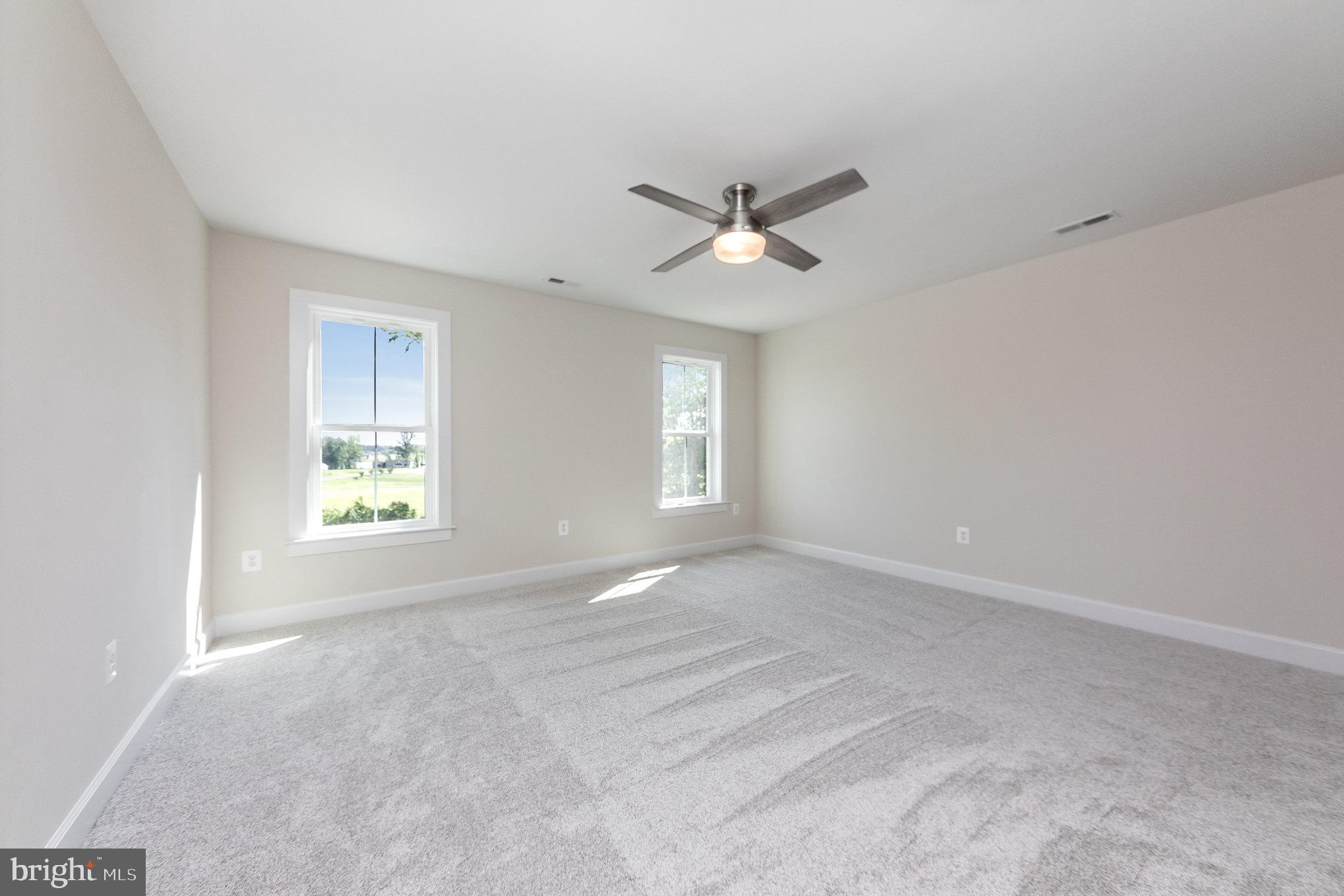 LIGHTHOUSE POINT - Residential