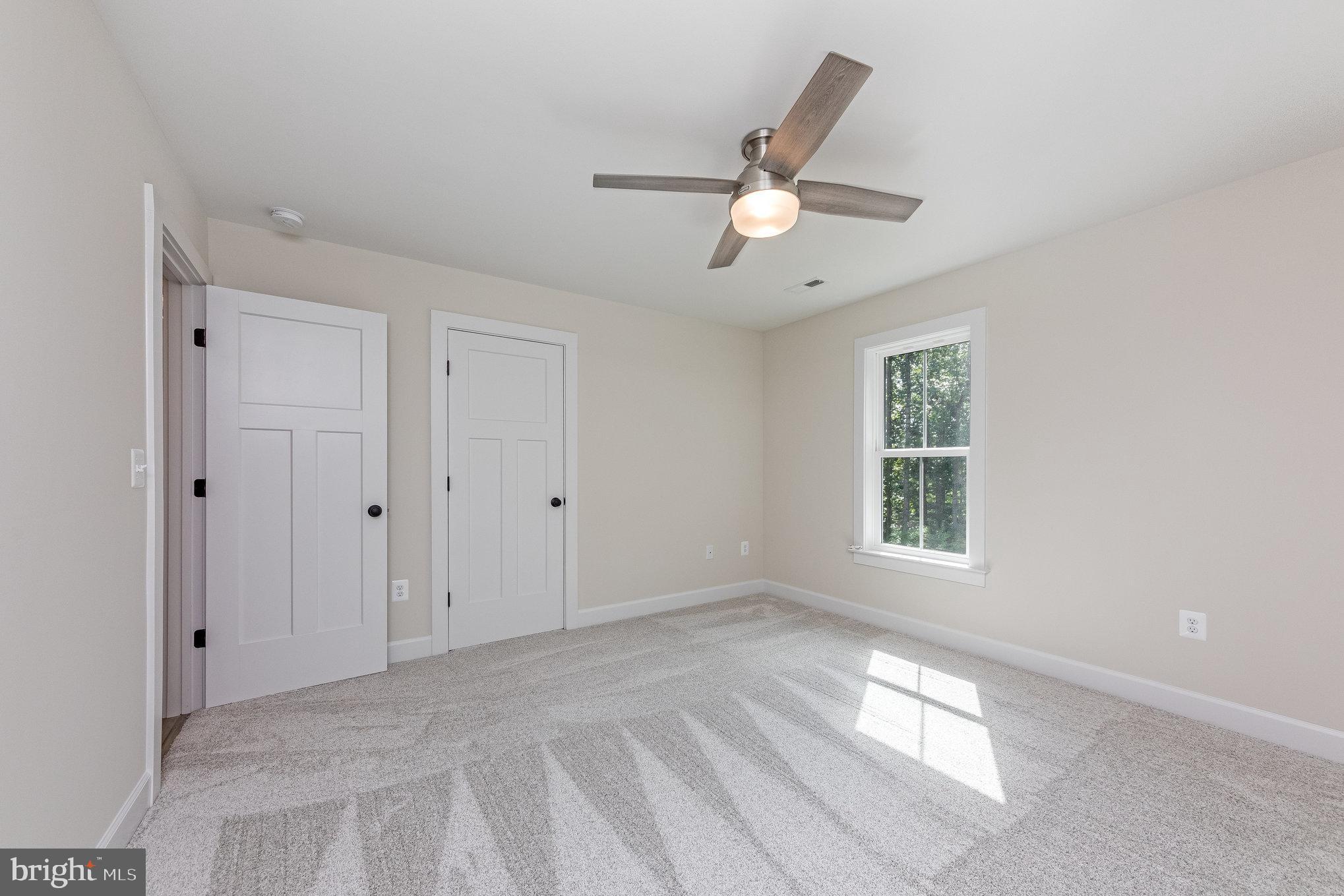 LIGHTHOUSE POINT - Residential