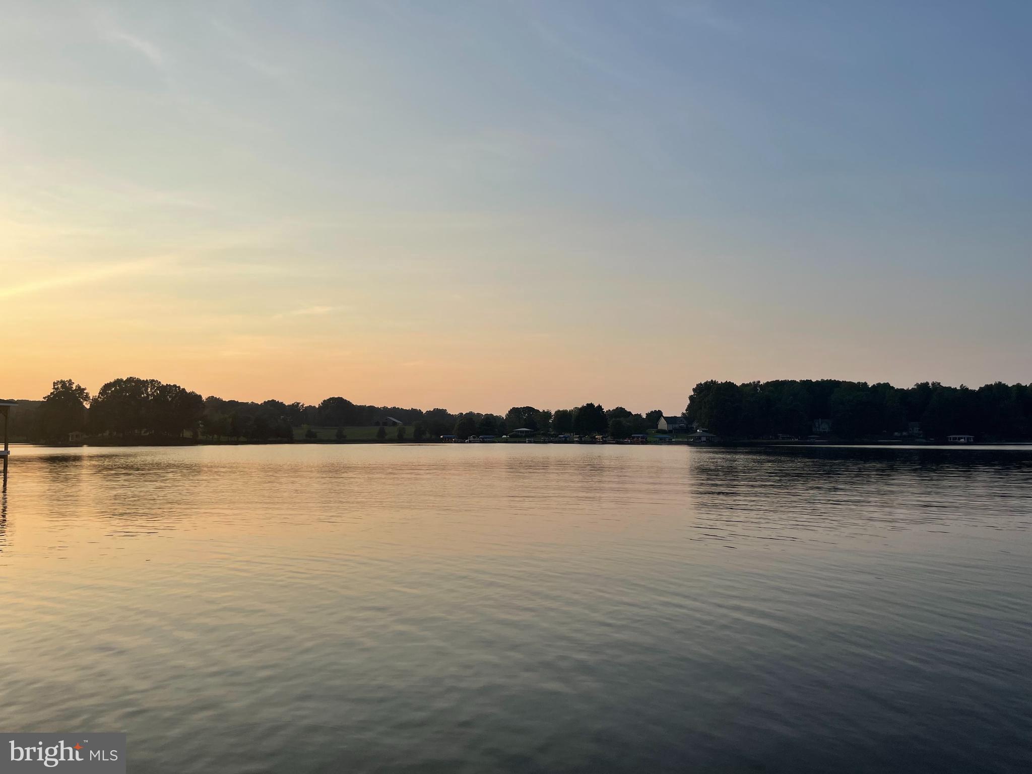 LIGHTHOUSE POINT - Residential