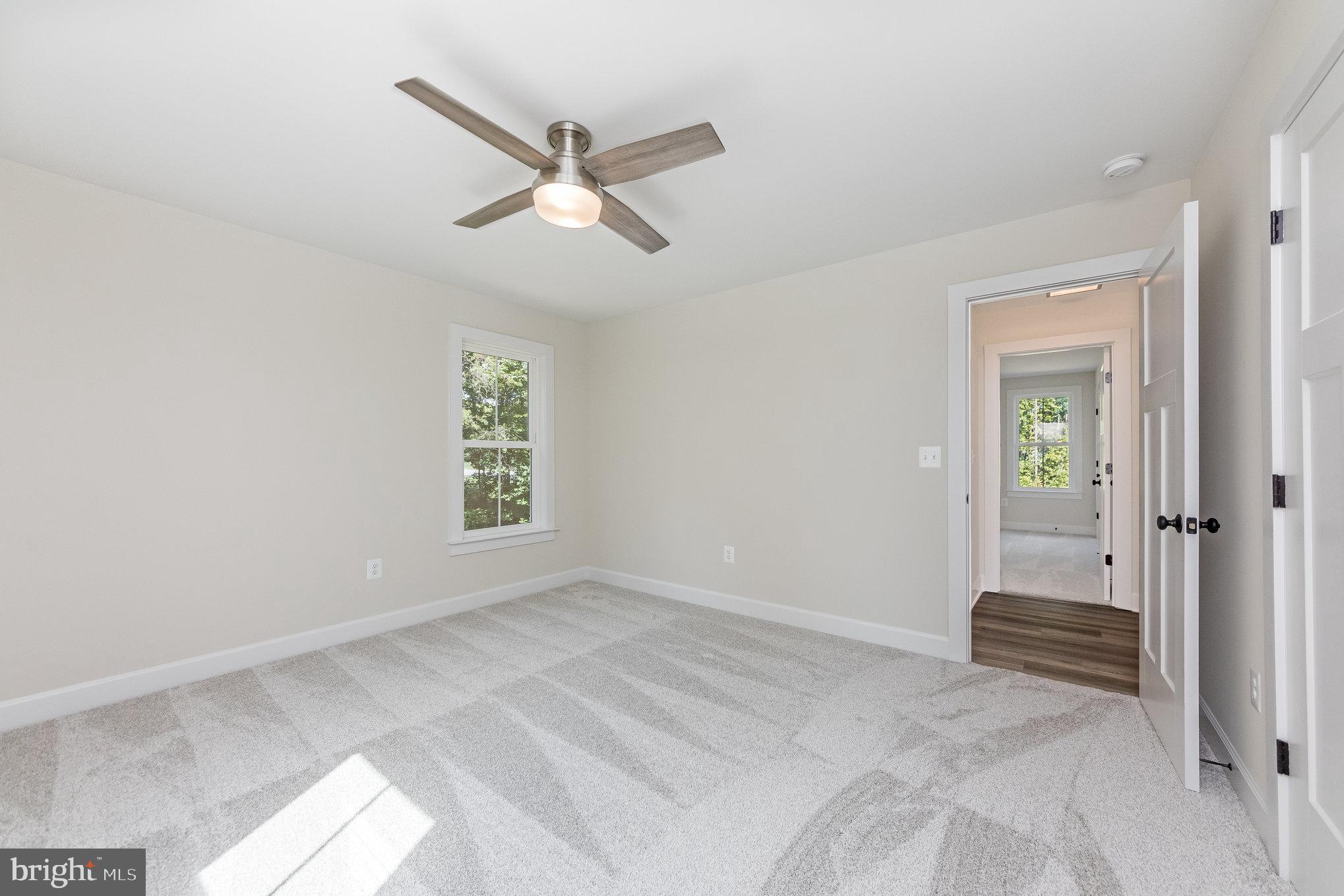 LIGHTHOUSE POINT - Residential