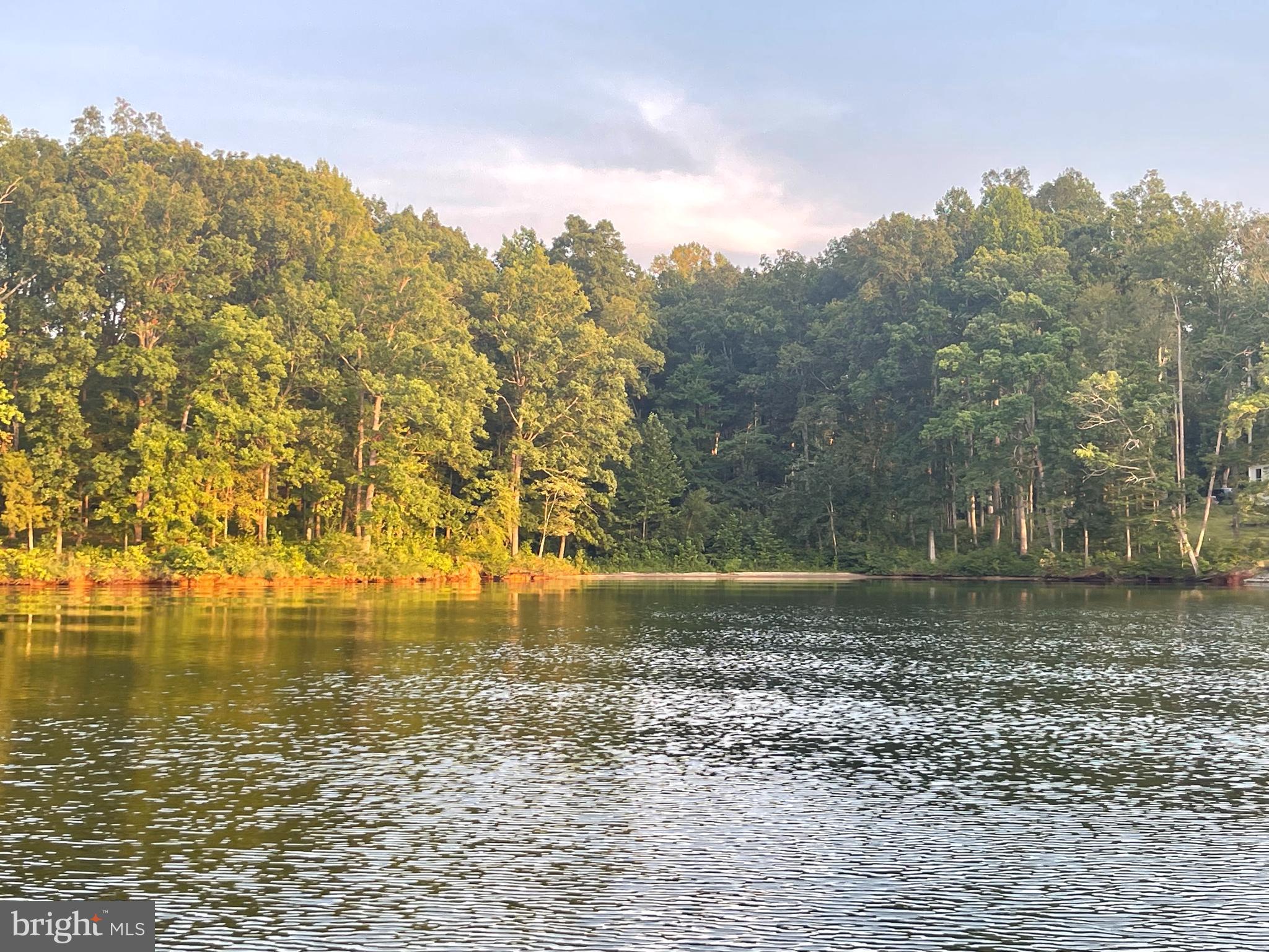 LIGHTHOUSE POINT - Residential