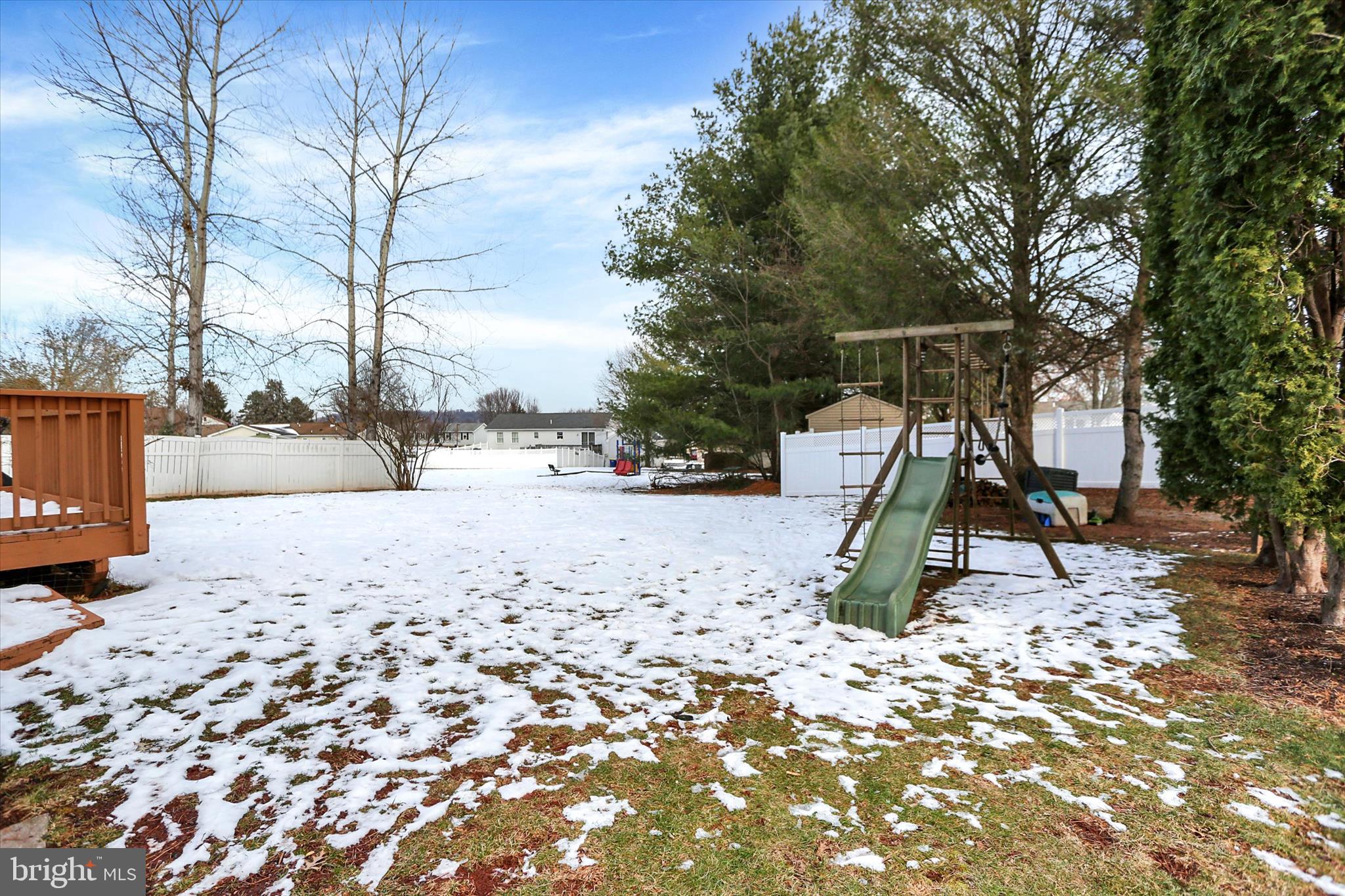 SHELLEYS RIVERVIEW - Residential