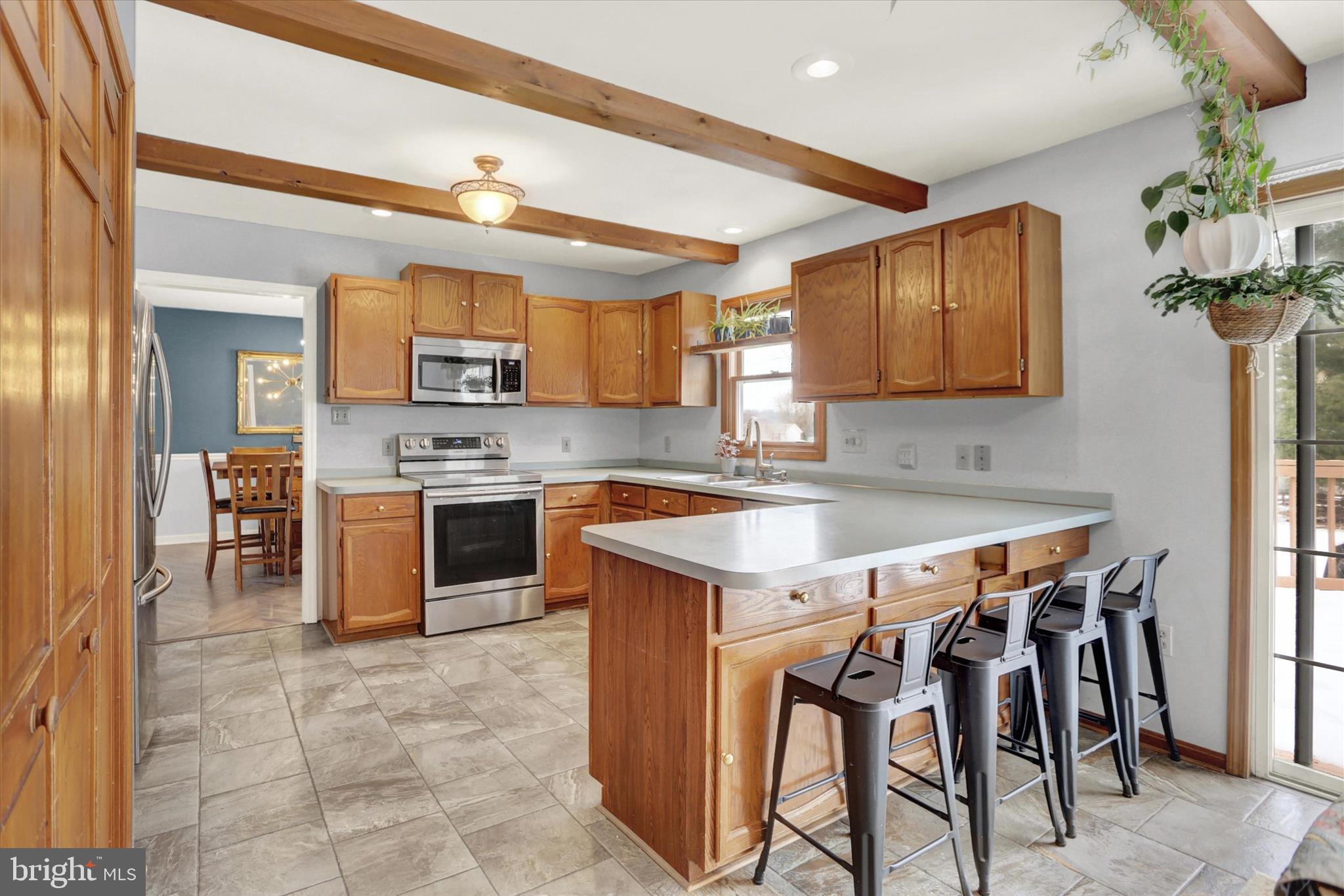 SHELLEYS RIVERVIEW - Residential