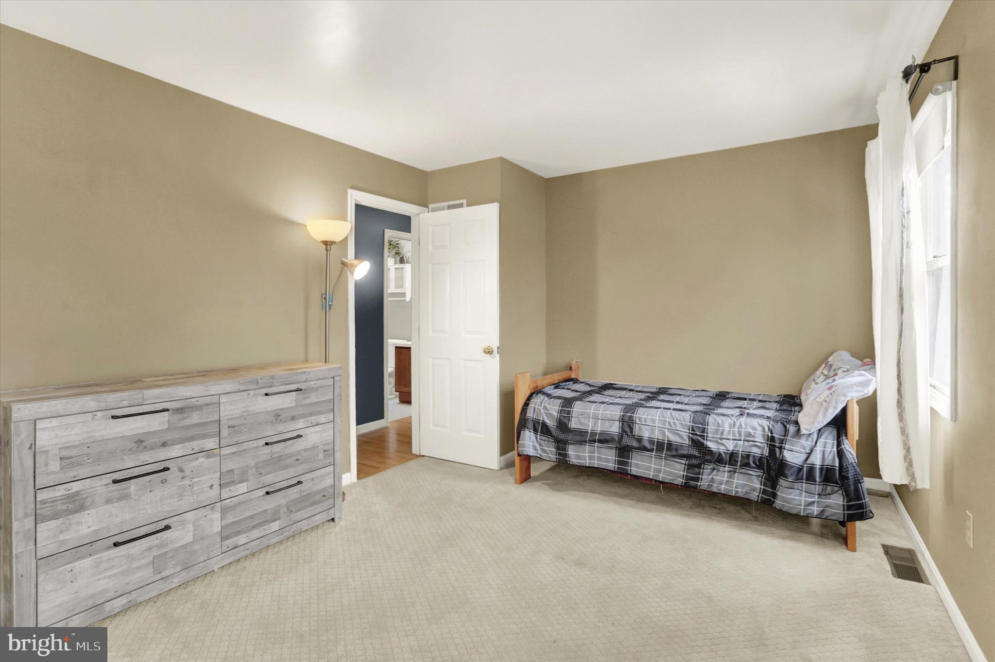 SHELLEYS RIVERVIEW - Residential