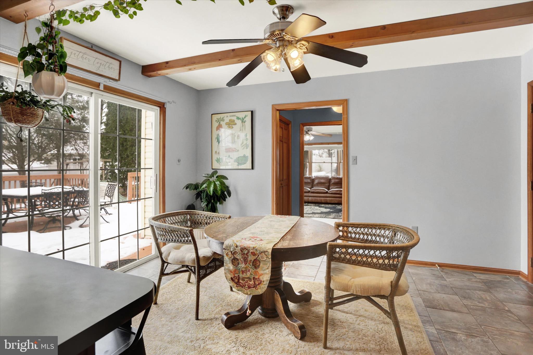 SHELLEYS RIVERVIEW - Residential