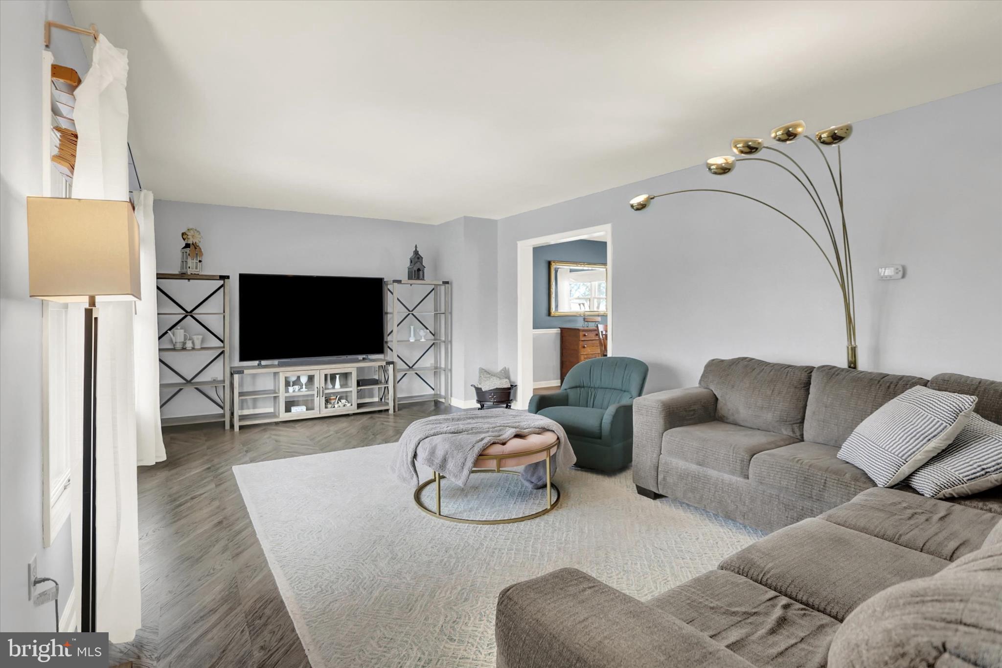 SHELLEYS RIVERVIEW - Residential