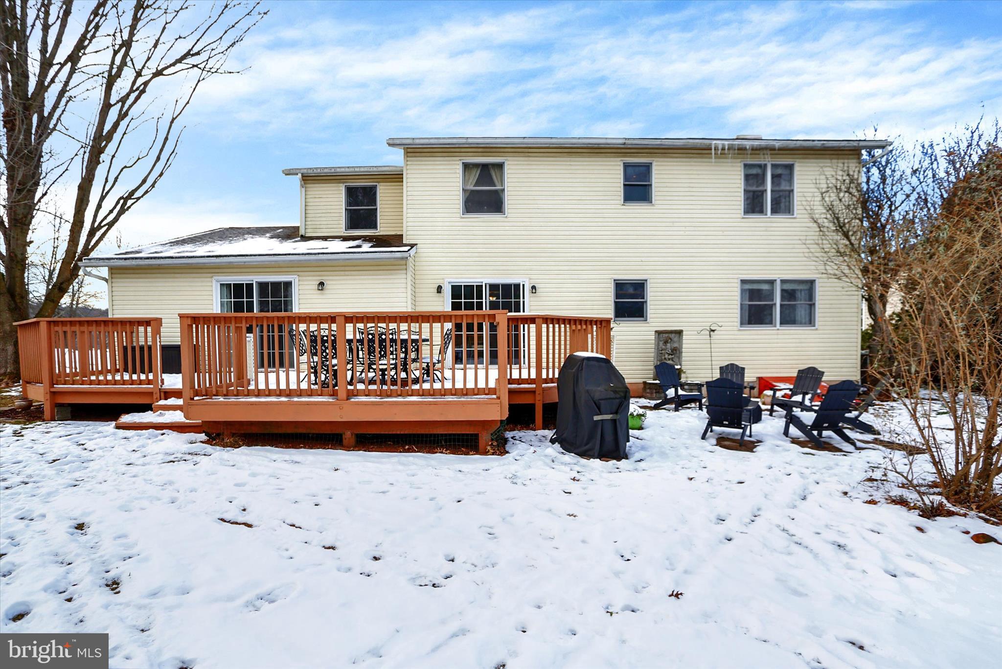 SHELLEYS RIVERVIEW - Residential