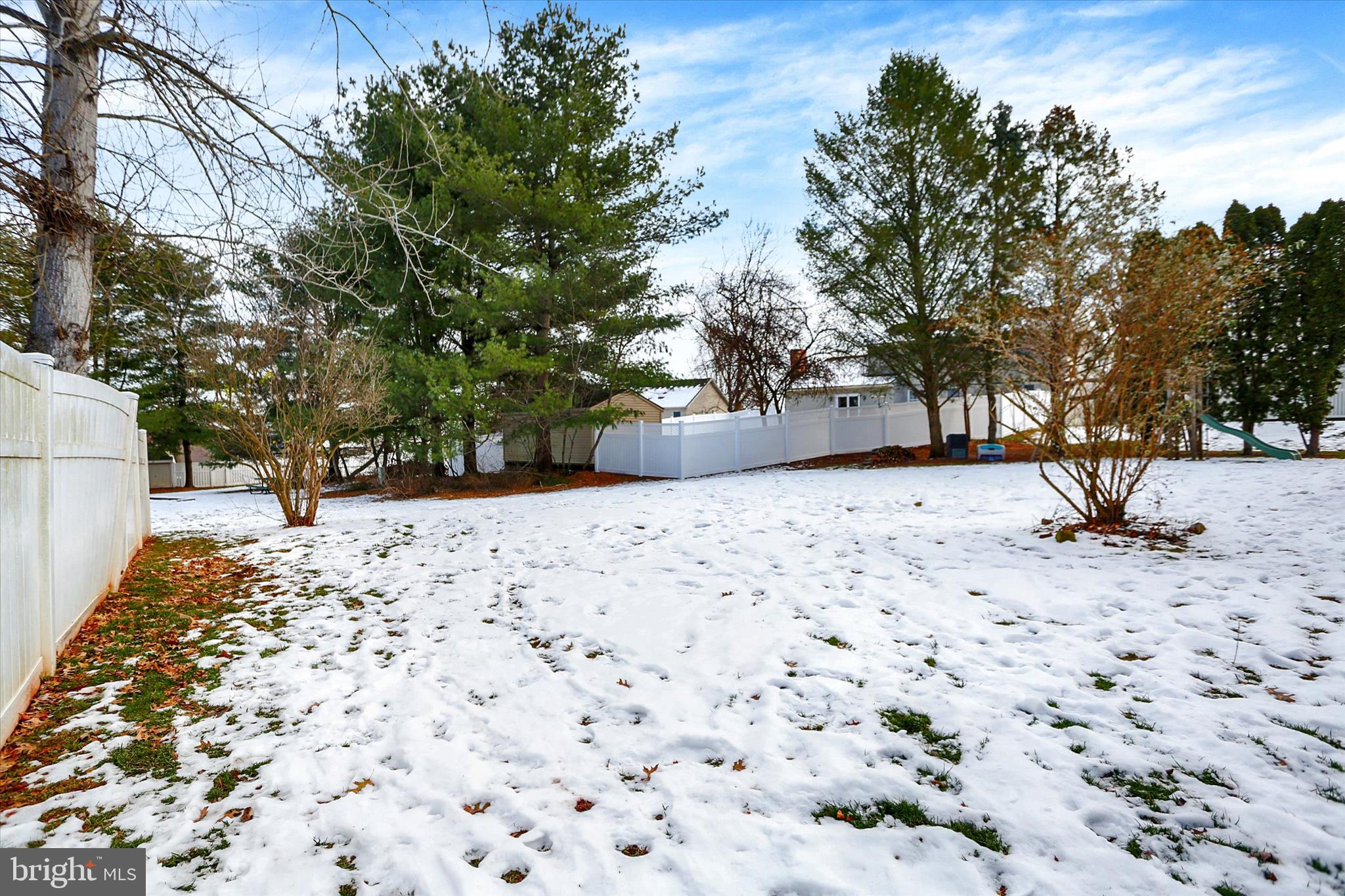 SHELLEYS RIVERVIEW - Residential