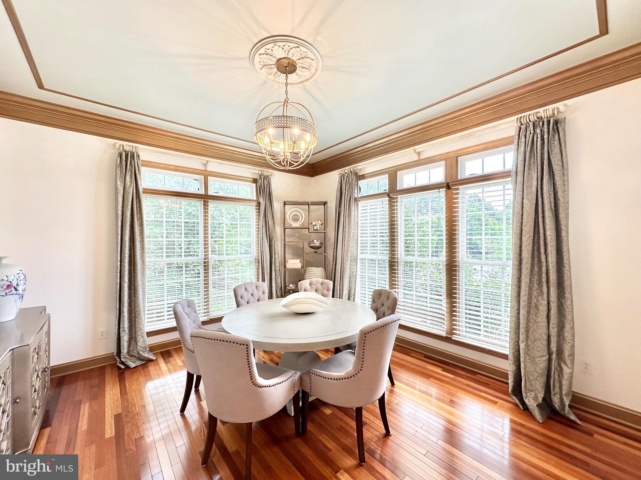 LANSDOWNE ON THE POTOMAC - Residential