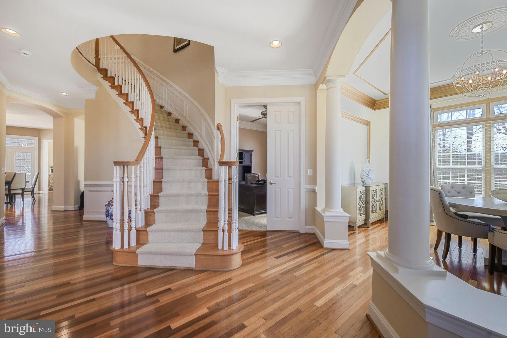 LANSDOWNE ON THE POTOMAC - Residential