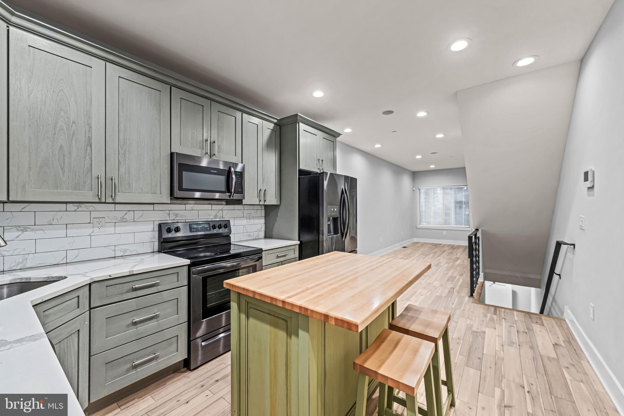 WEST PHILADELPHIA - Residential