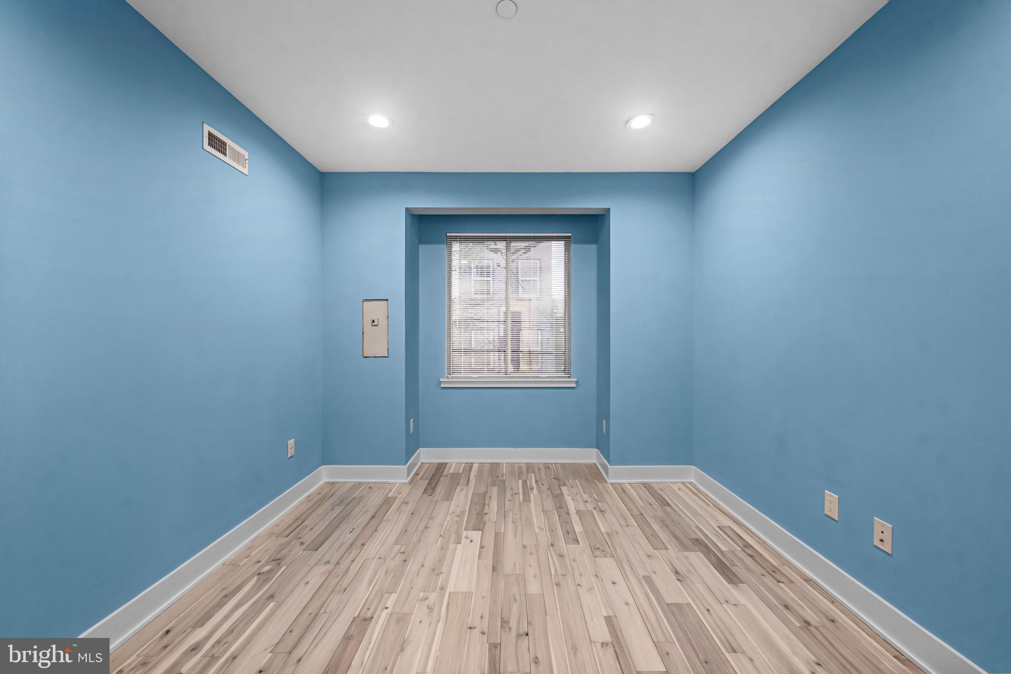 WEST PHILADELPHIA - Residential