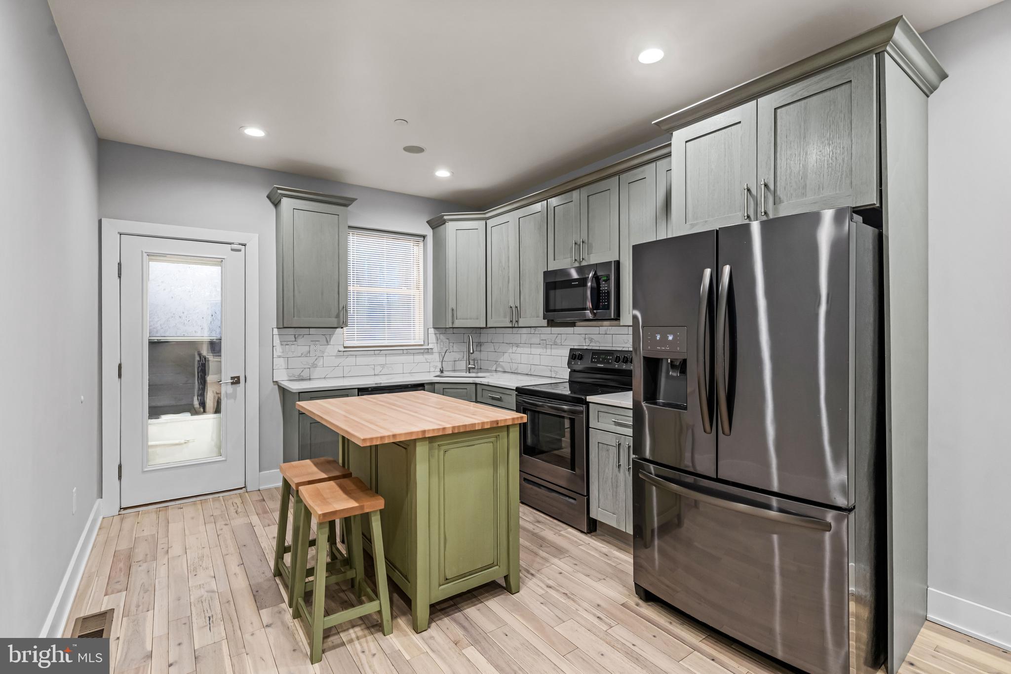 WEST PHILADELPHIA - Residential